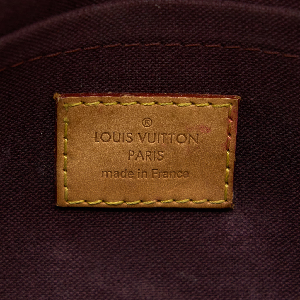 louis-vuitton-favourite-pm-monogram-canvas-ghw