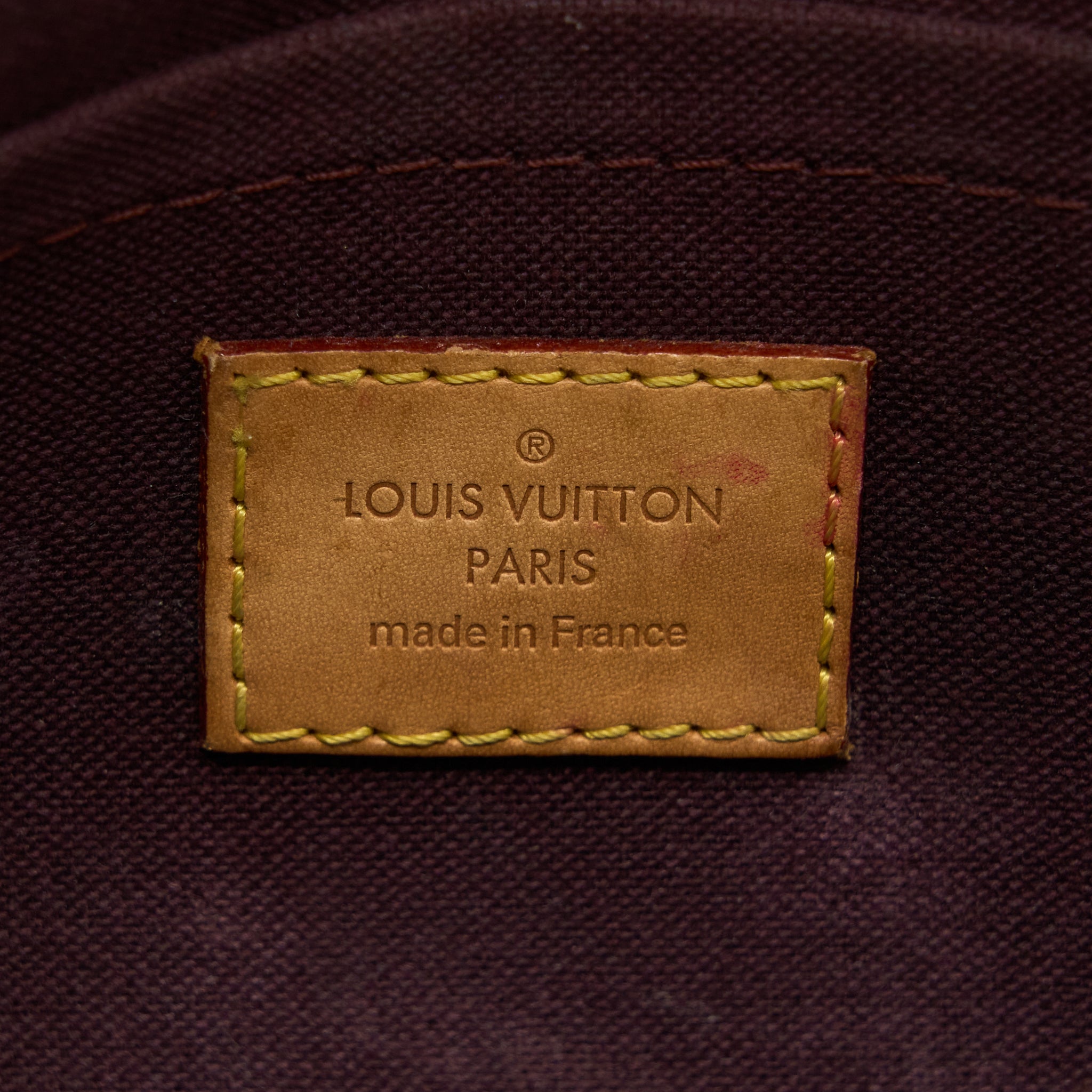 louis-vuitton-favourite-pm-monogram-canvas-ghw