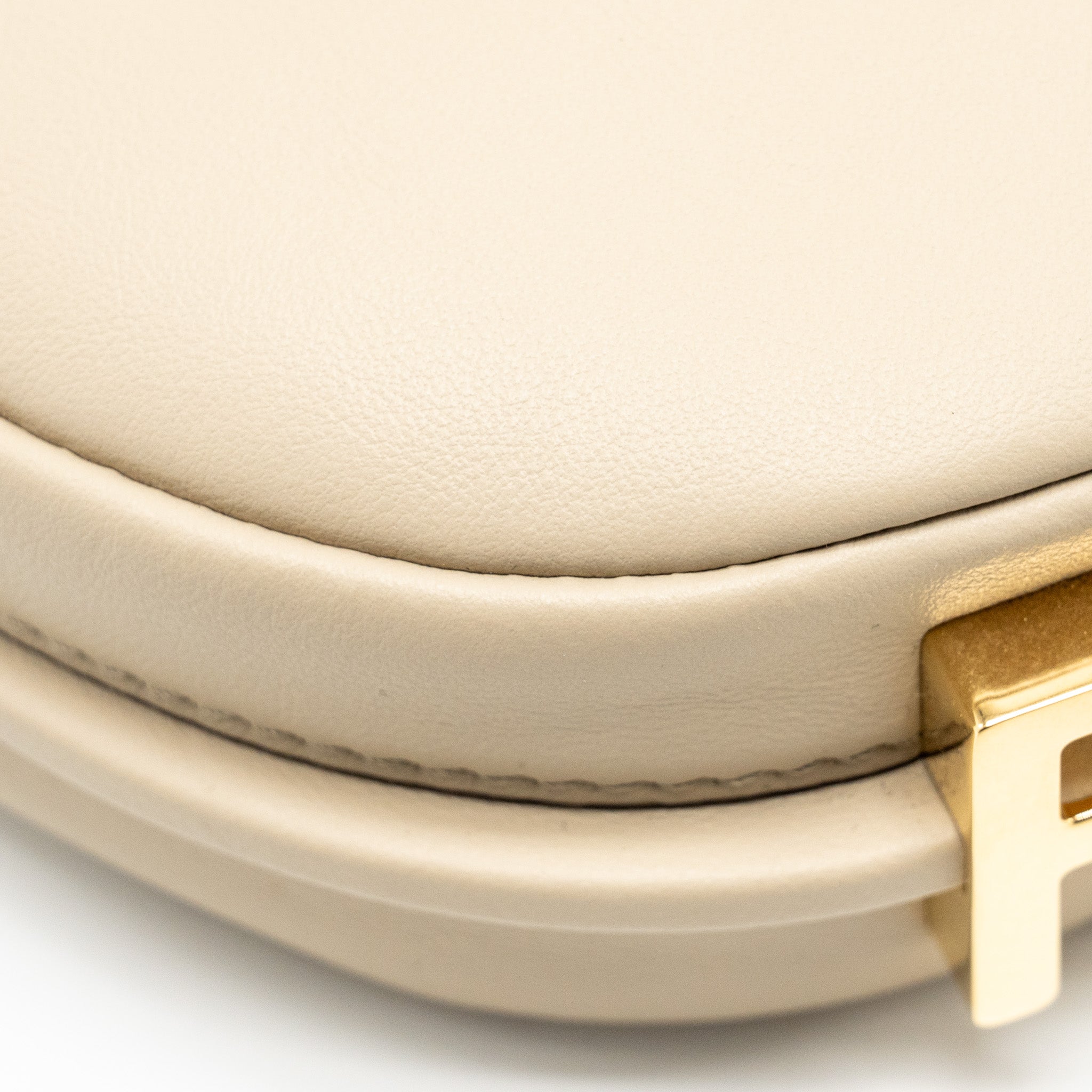 fendi-nano-fendigraphy-leather-charm-calfskin-beige-ghw