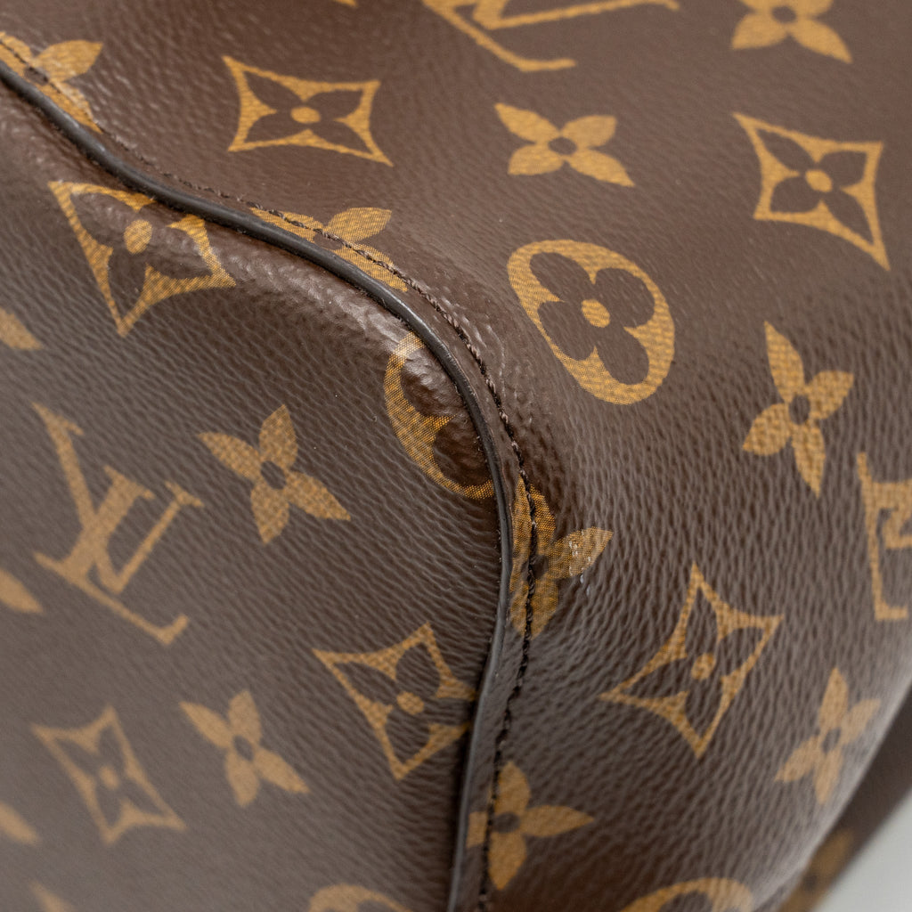 louis-vuitton-neo-noe-monogram-canvas-pink-ghw-1