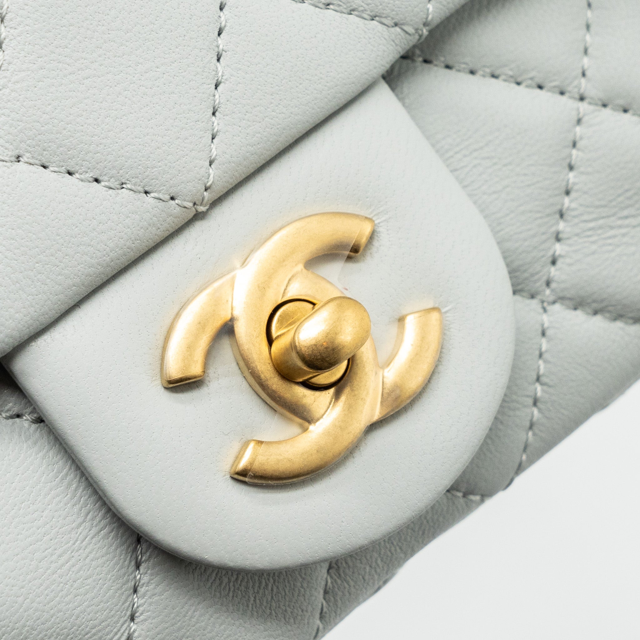 chanel-23c-pearl-crush-mini-square-flap-bag-lambskin-grey-ghw-microchip