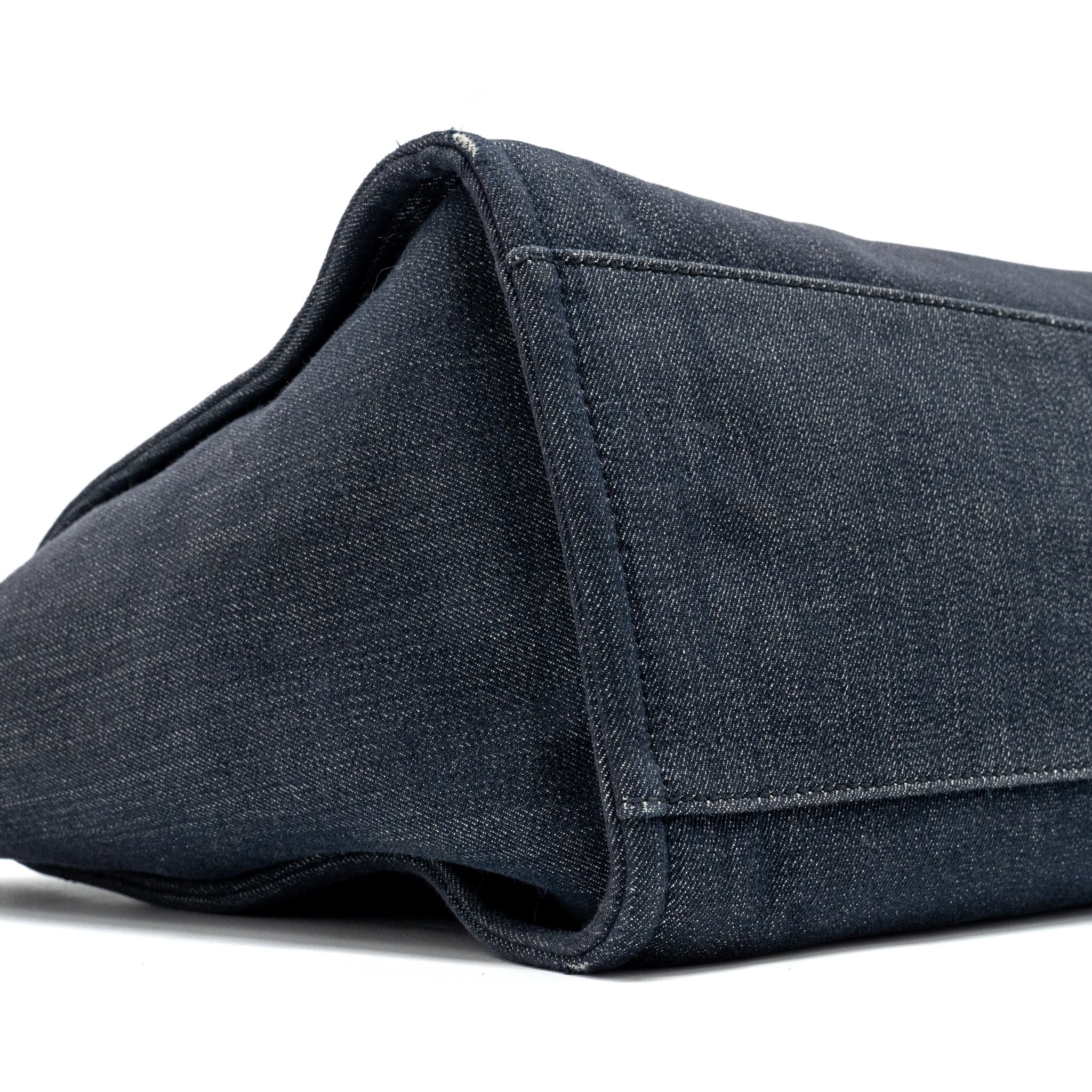 chanel-deauville-tote-bag-denim-calfskin-dark-blue-shw