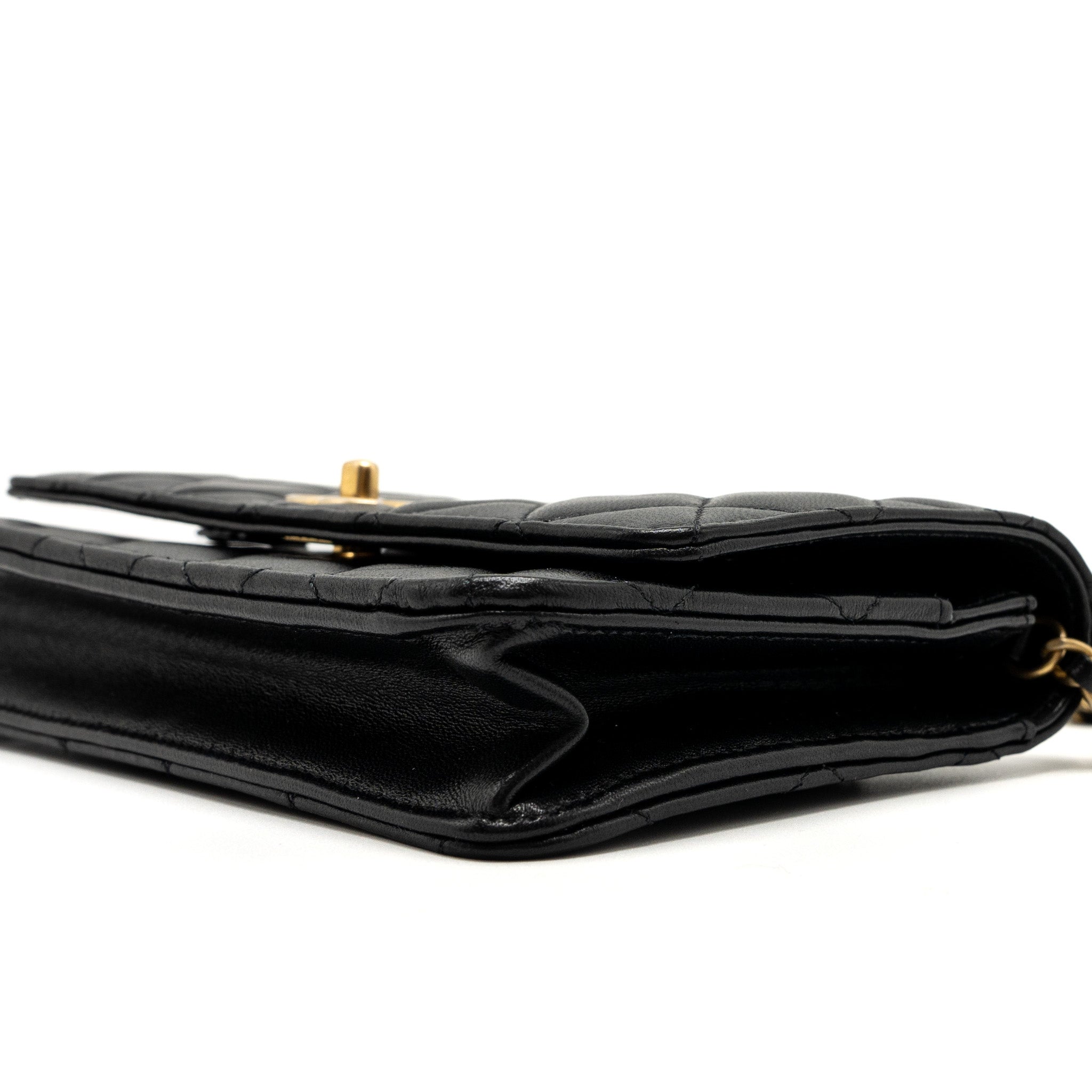 chanel-22s-pearl-crush-wallet-on-chain-lambskin-black-brushed-ghw-microchip