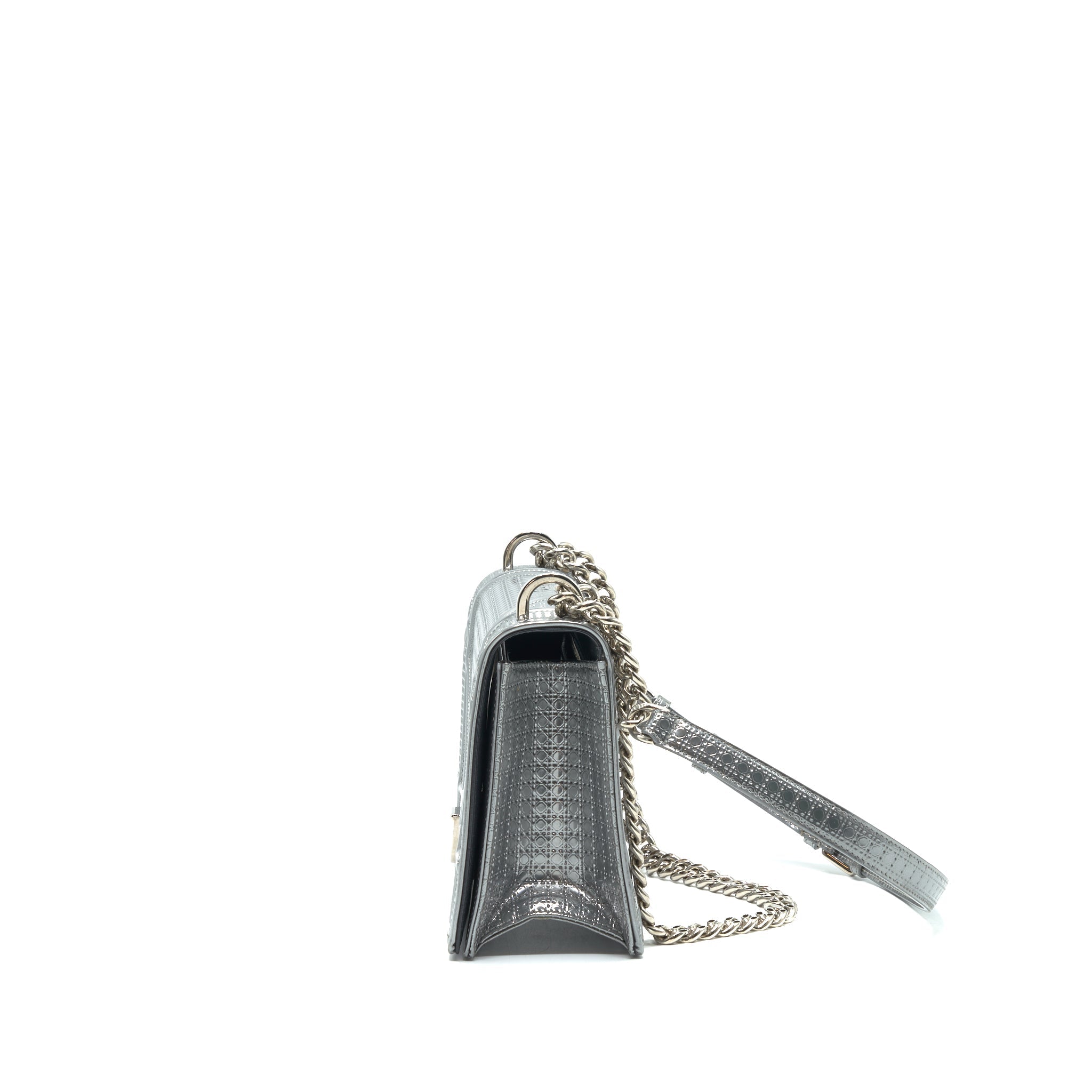 dior-medium-diorama-metallic-silver-shw