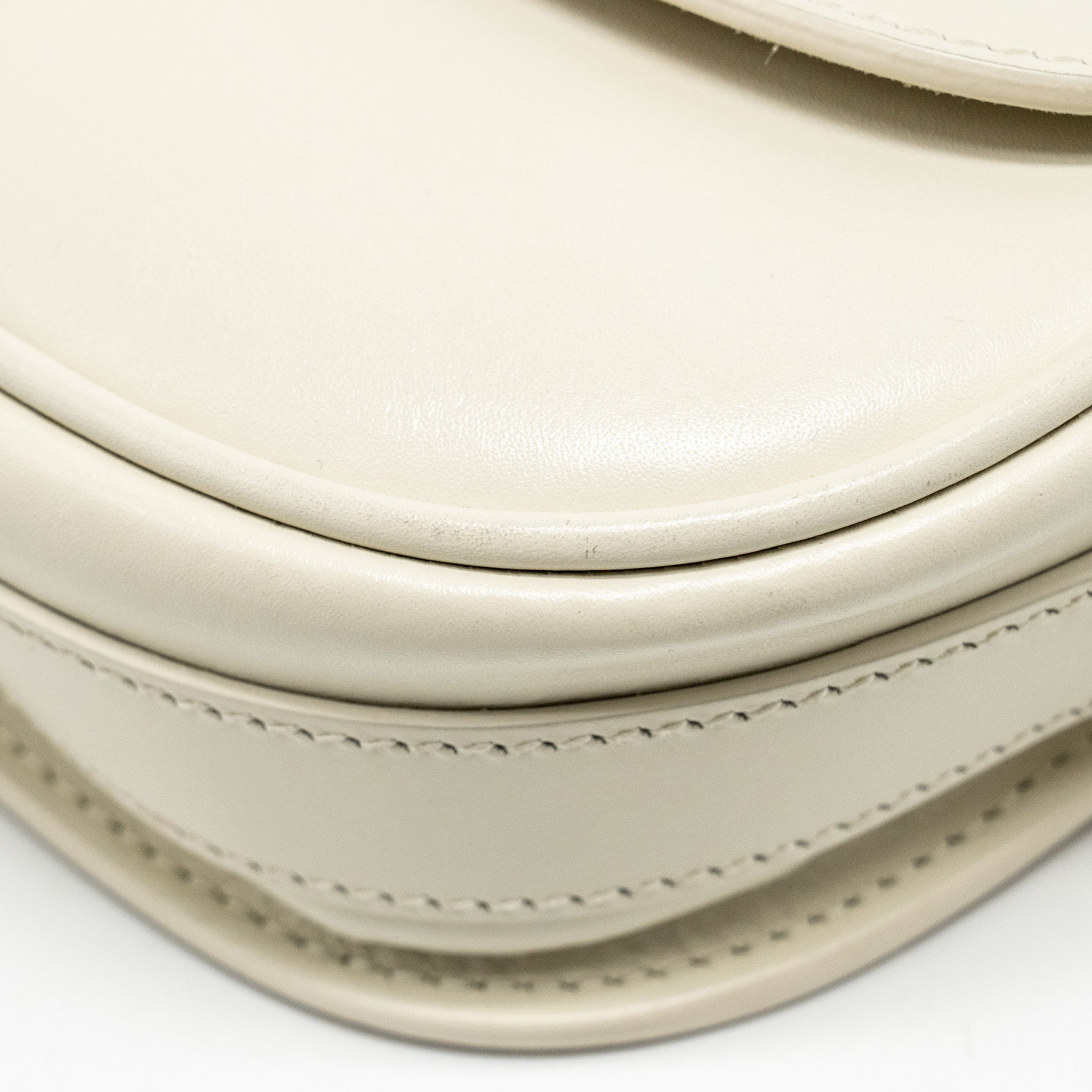dior-bobby-east-west-bag-calfskin-white-ghw