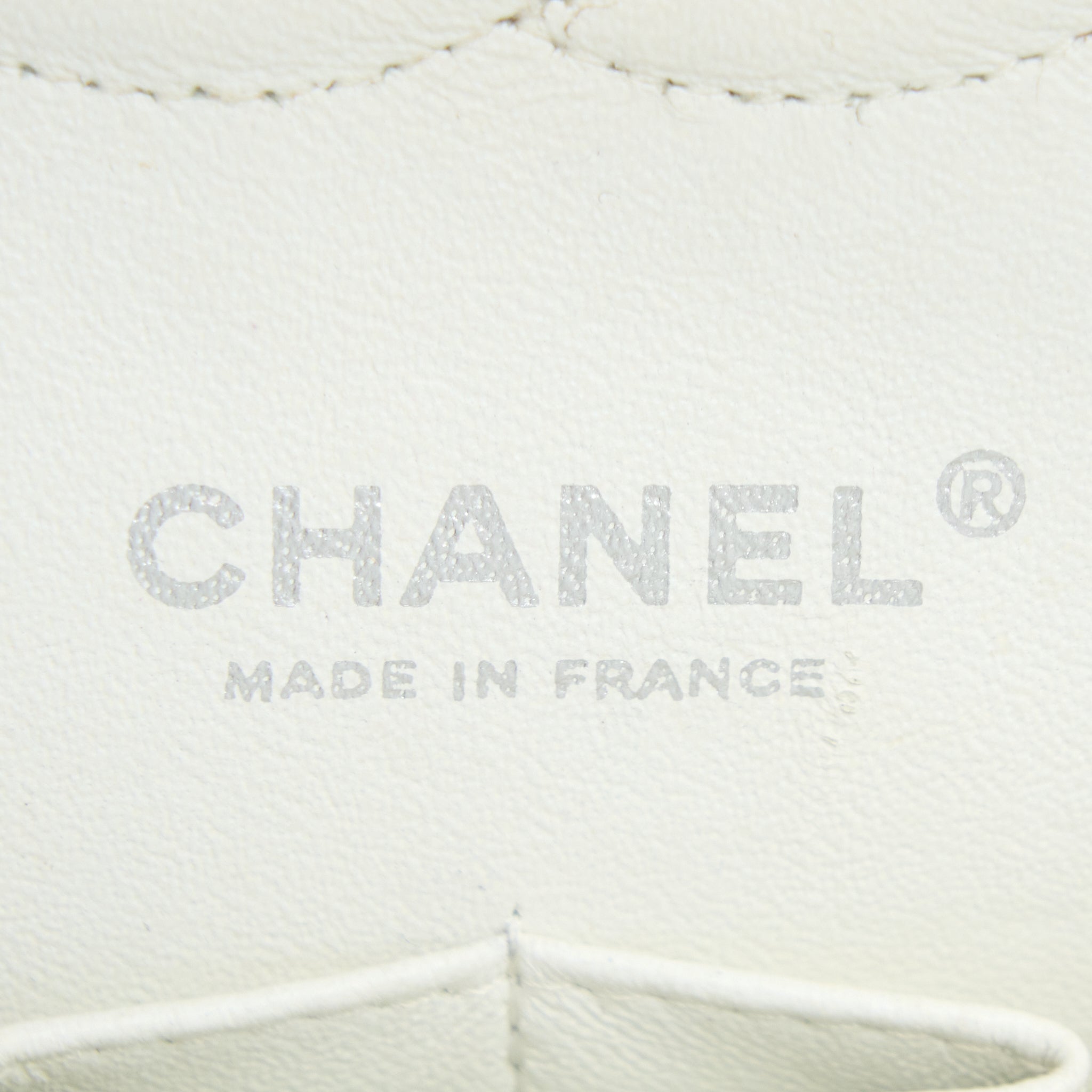 chanel-medium-classic-flap-caviar-white-shw