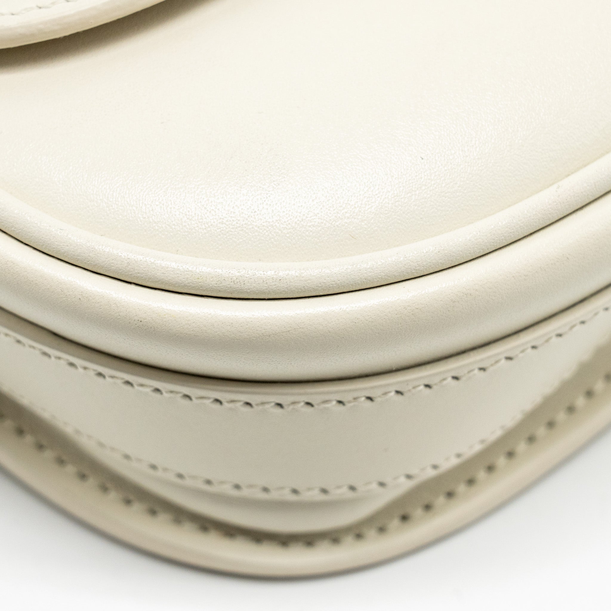 dior-bobby-east-west-bag-calfskin-white-ghw
