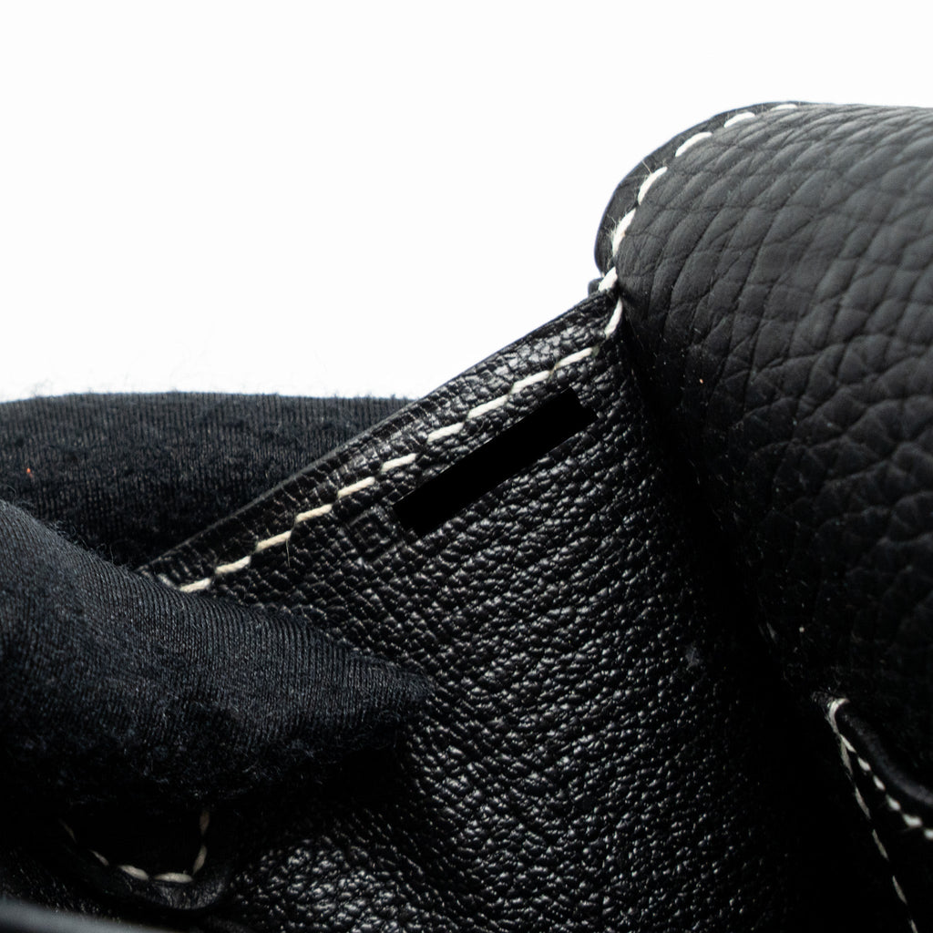 hermes-roulis-23-clemence-black-shw-stamp-square-r