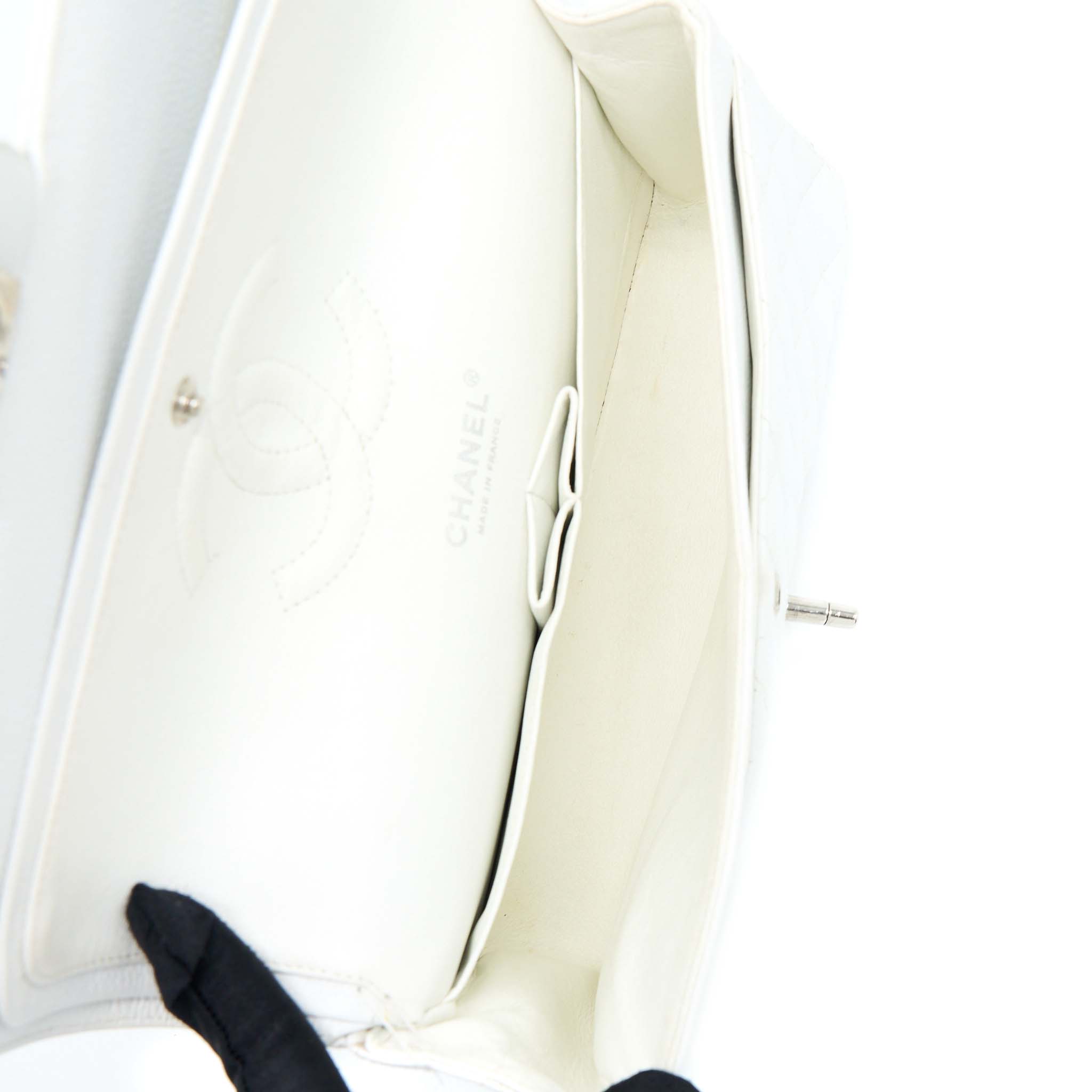 chanel-medium-classic-flap-caviar-white-shw