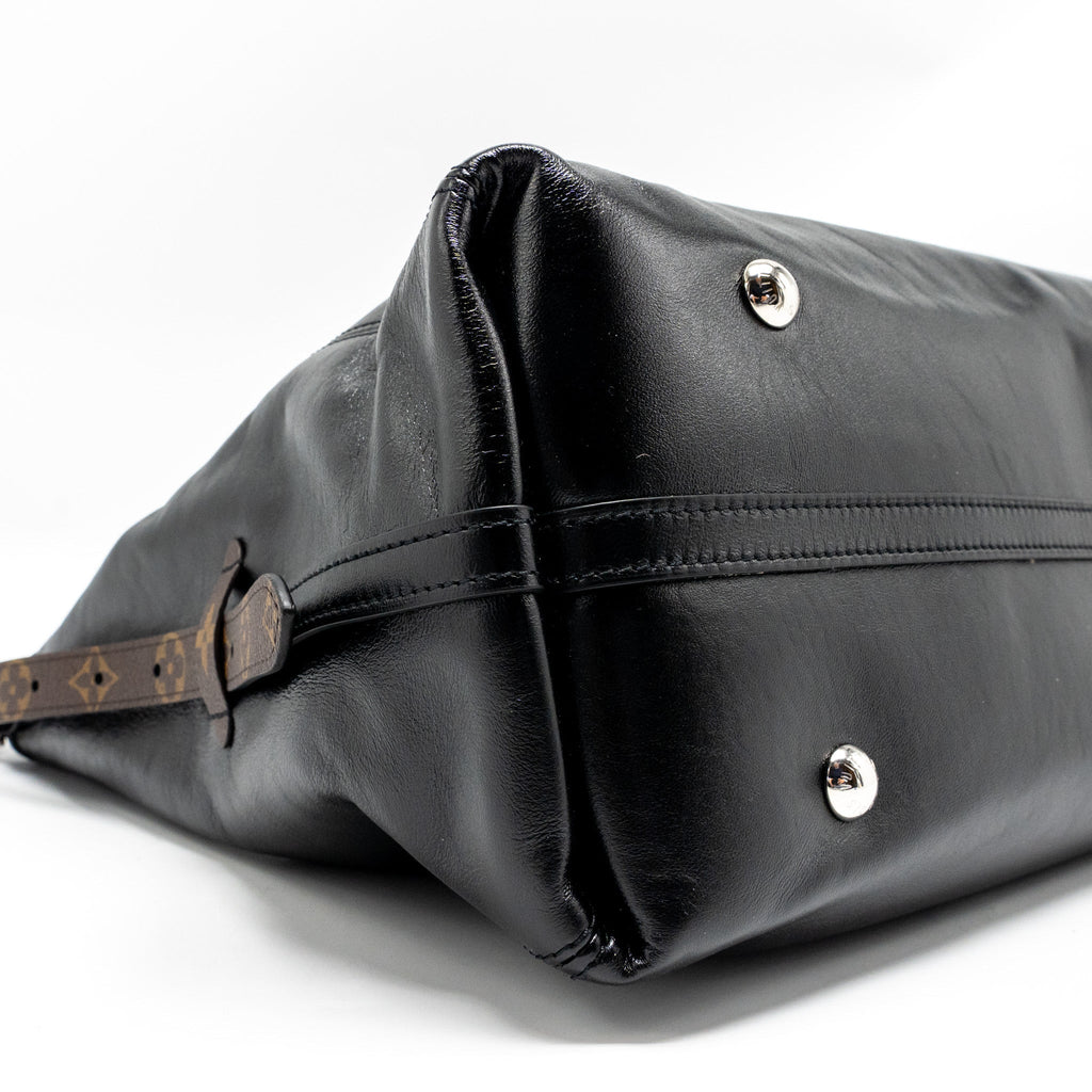 lv-carryall-dark-mm-m25143