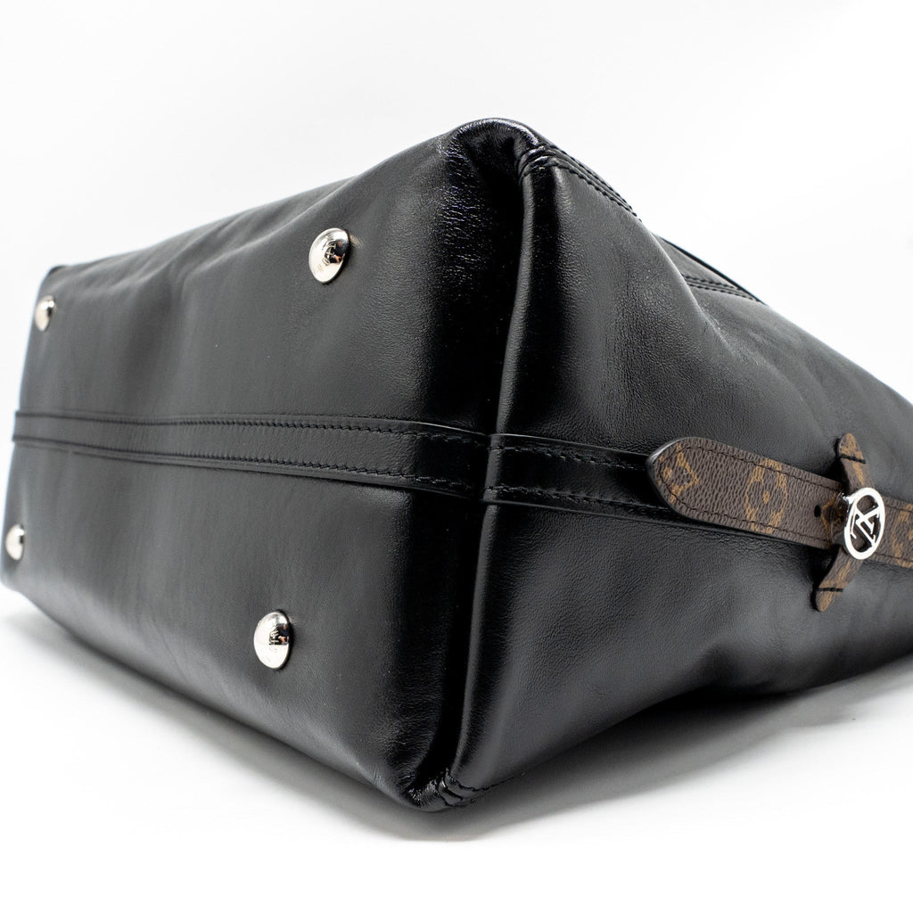 lv-carryall-dark-mm-m25143