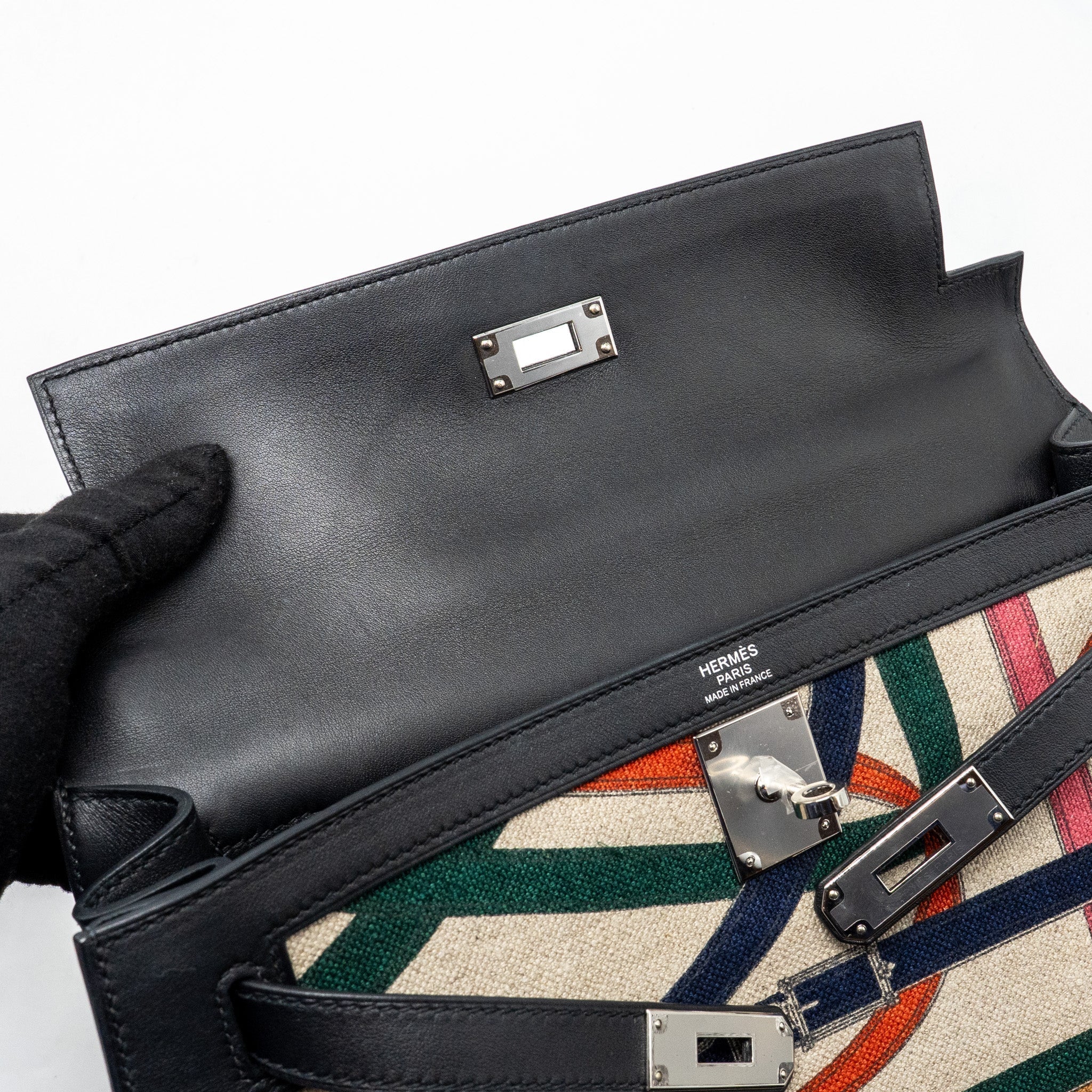 hermes-kelly-32-limited-edition-toile-de-washed-canvas-swift-leather-black-cavalcadour-print-shw-stamp-a