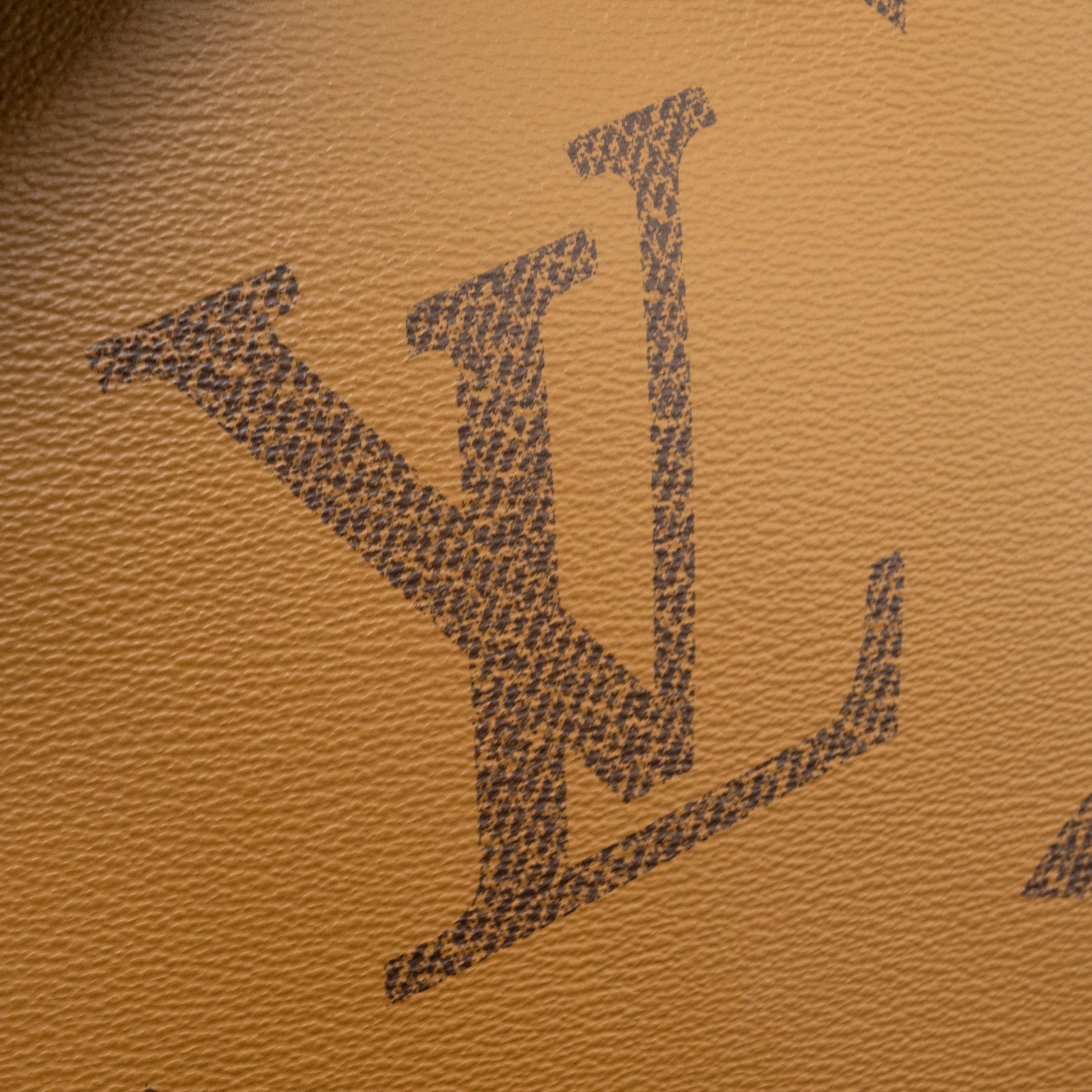 louis-vuitton-onthego-mm-monogram-canvas-ghw-3