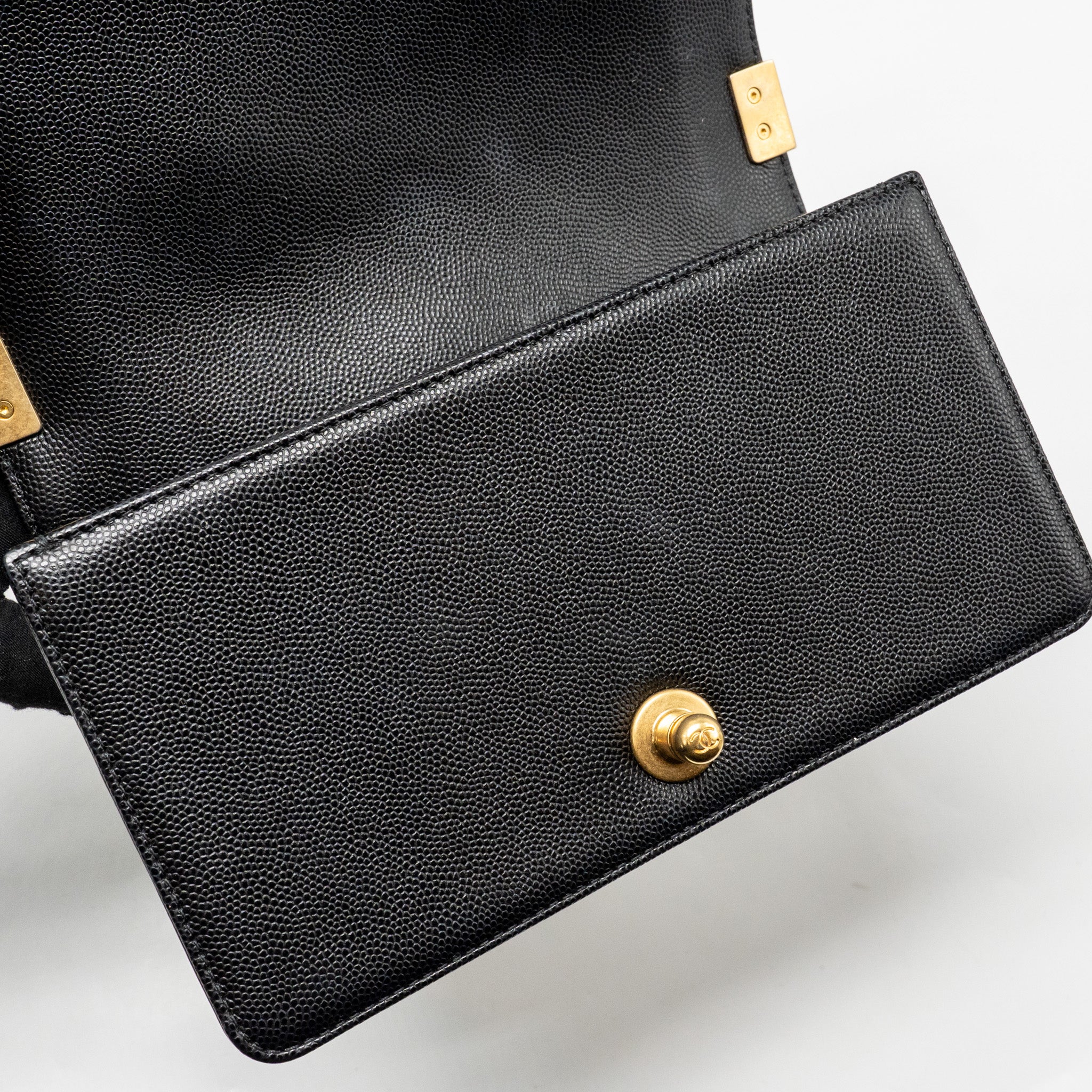 chanel-small-boy-bag-caviar-black-ghw-microchip-copy-1
