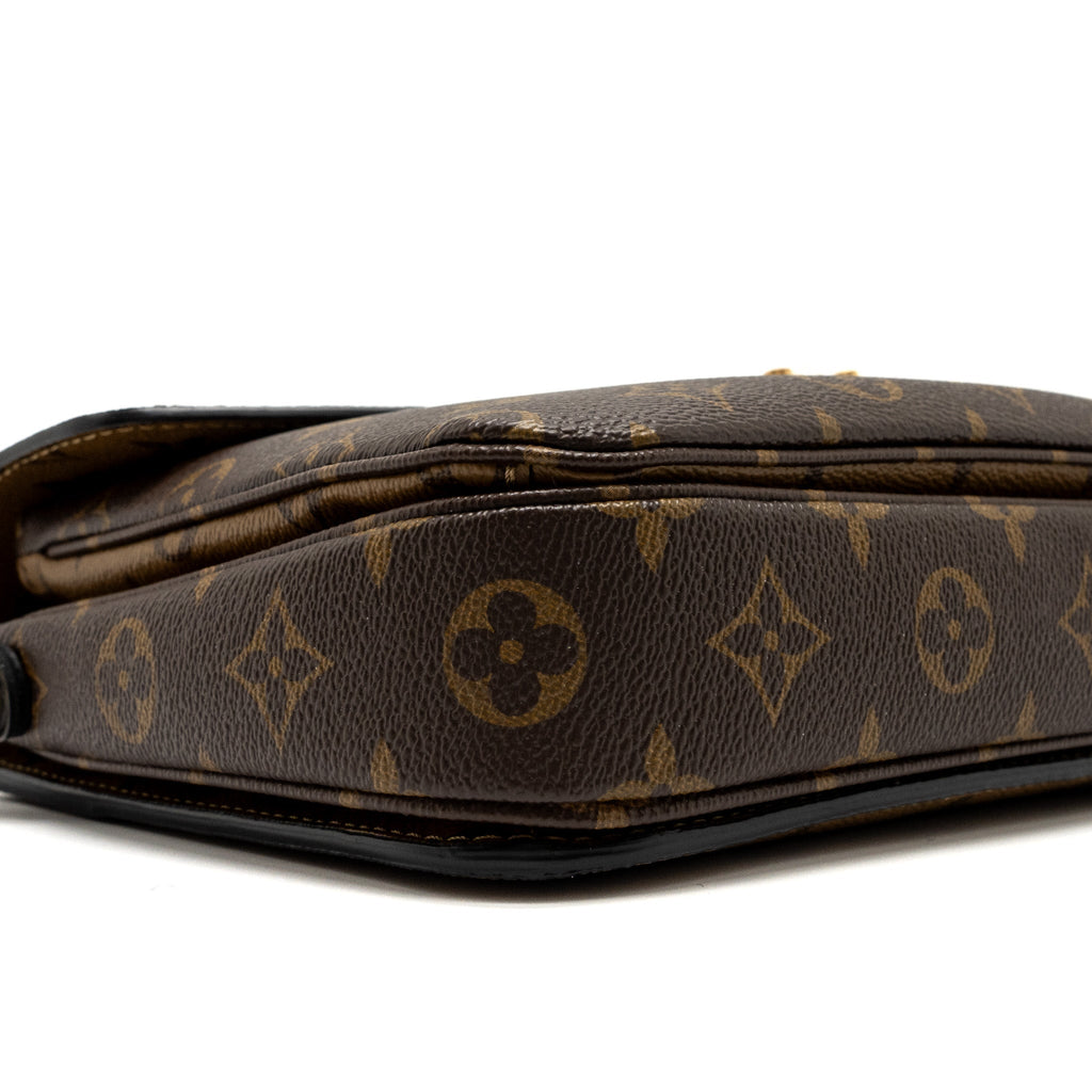 louis-vuitton-pochette-metis-monogram-reverse-canvas-ghw-5