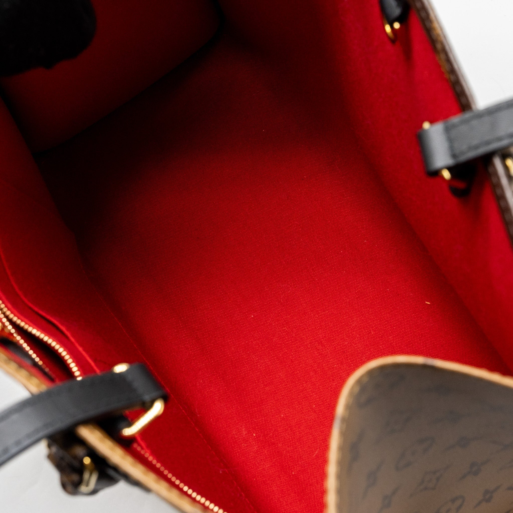 louis-vuitton-onthego-mm-monogram-canvas-ghw-3