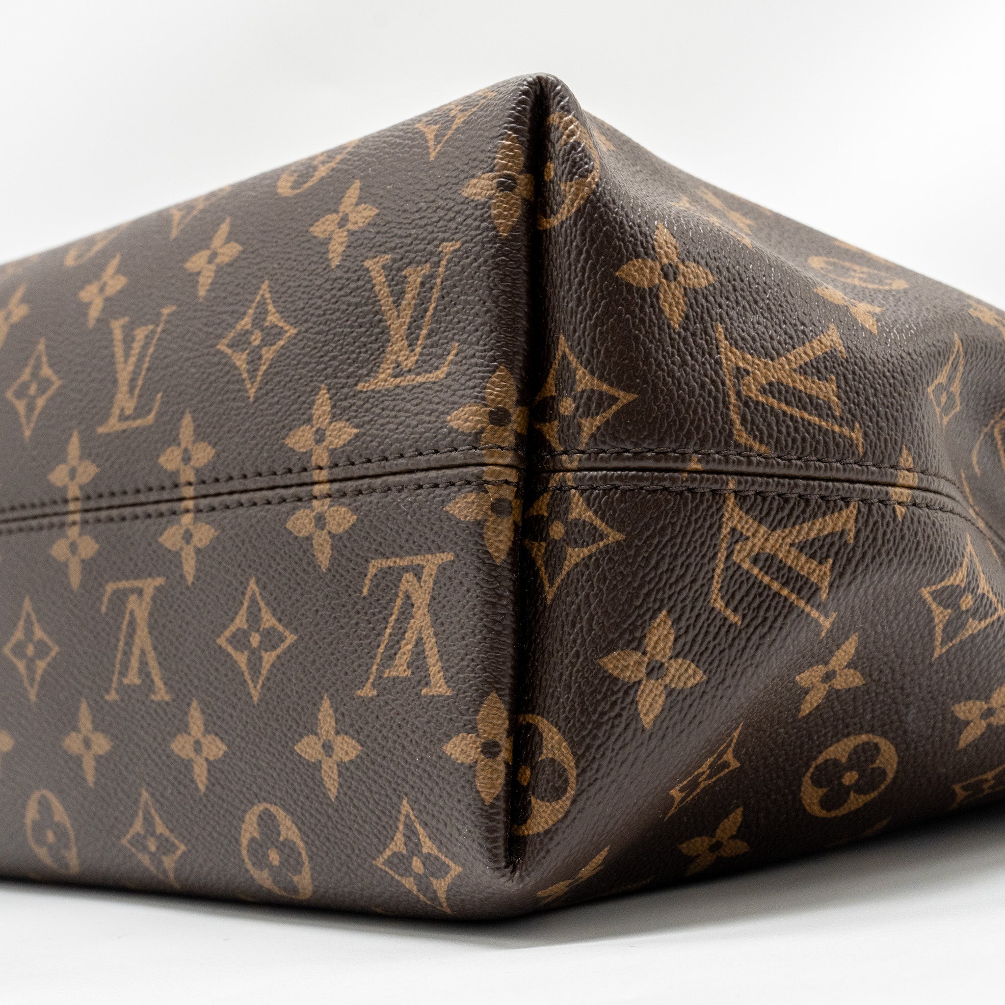 louis-vuitton-gracefull-mm-monogram-canvas-ghw