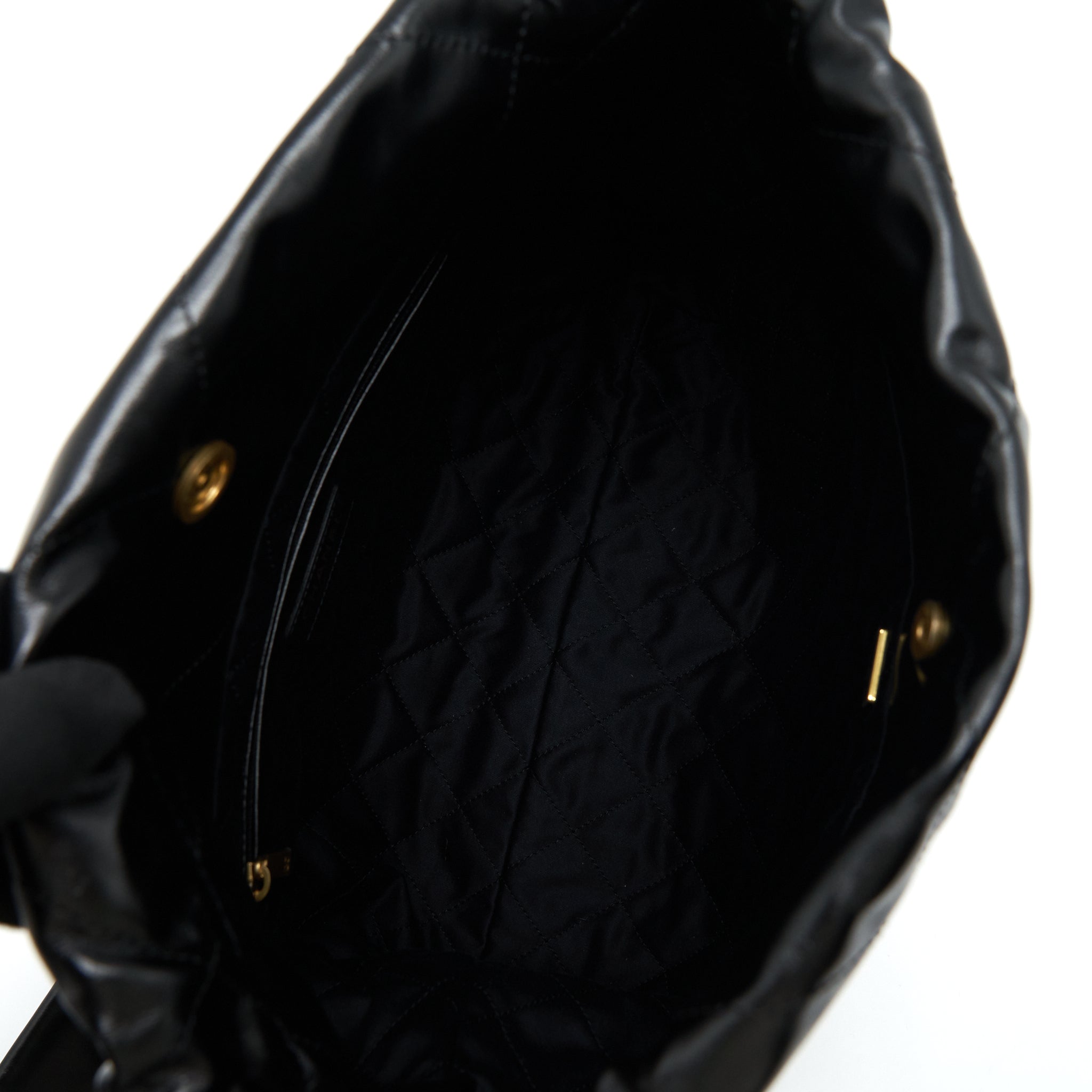 chanel-small-22-bag-black-with-ghw-microchip
