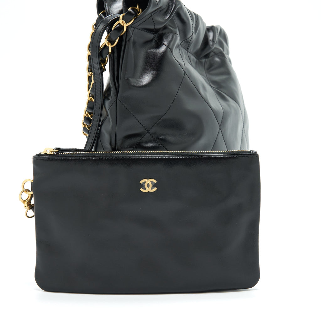chanel-small-22-bag-black-with-ghw-microchip