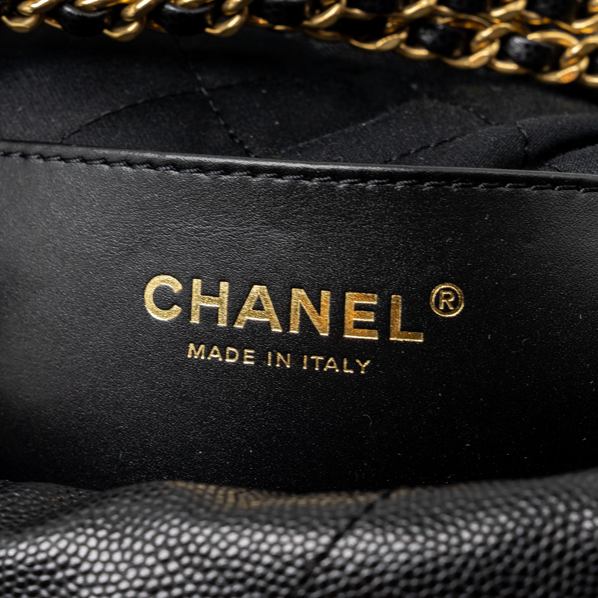 chanel-mini-22-bag-caviar-black-ghw-microchip-1