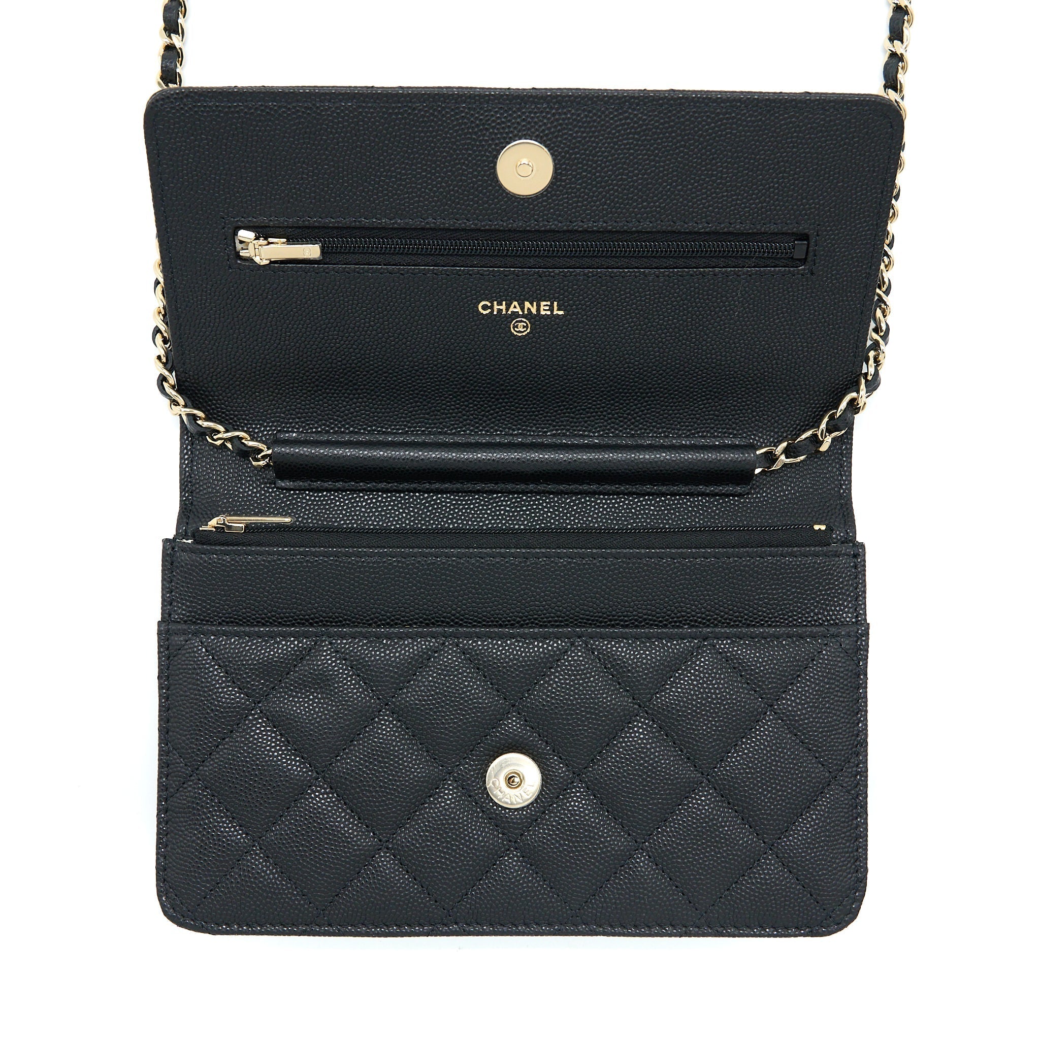 chanel-giant-cc-logo-wallet-on-chain-caviar-black-lghw-microchip-1