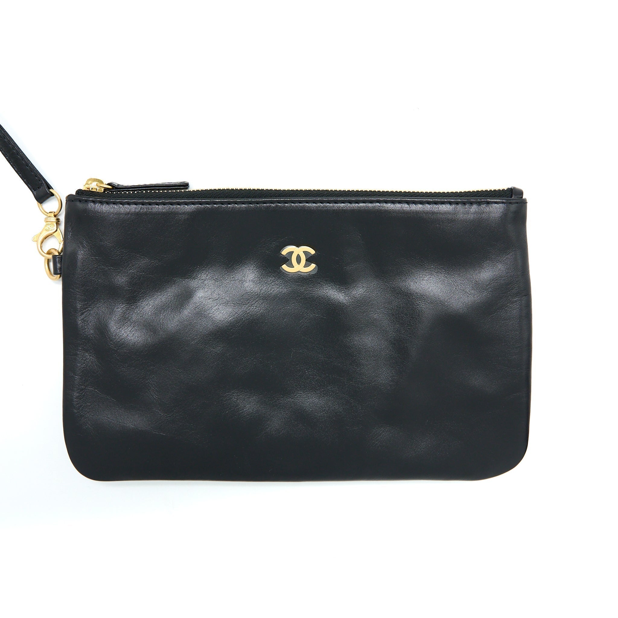chanel-small-22-bag-calfskin-black-ghw-microchip
