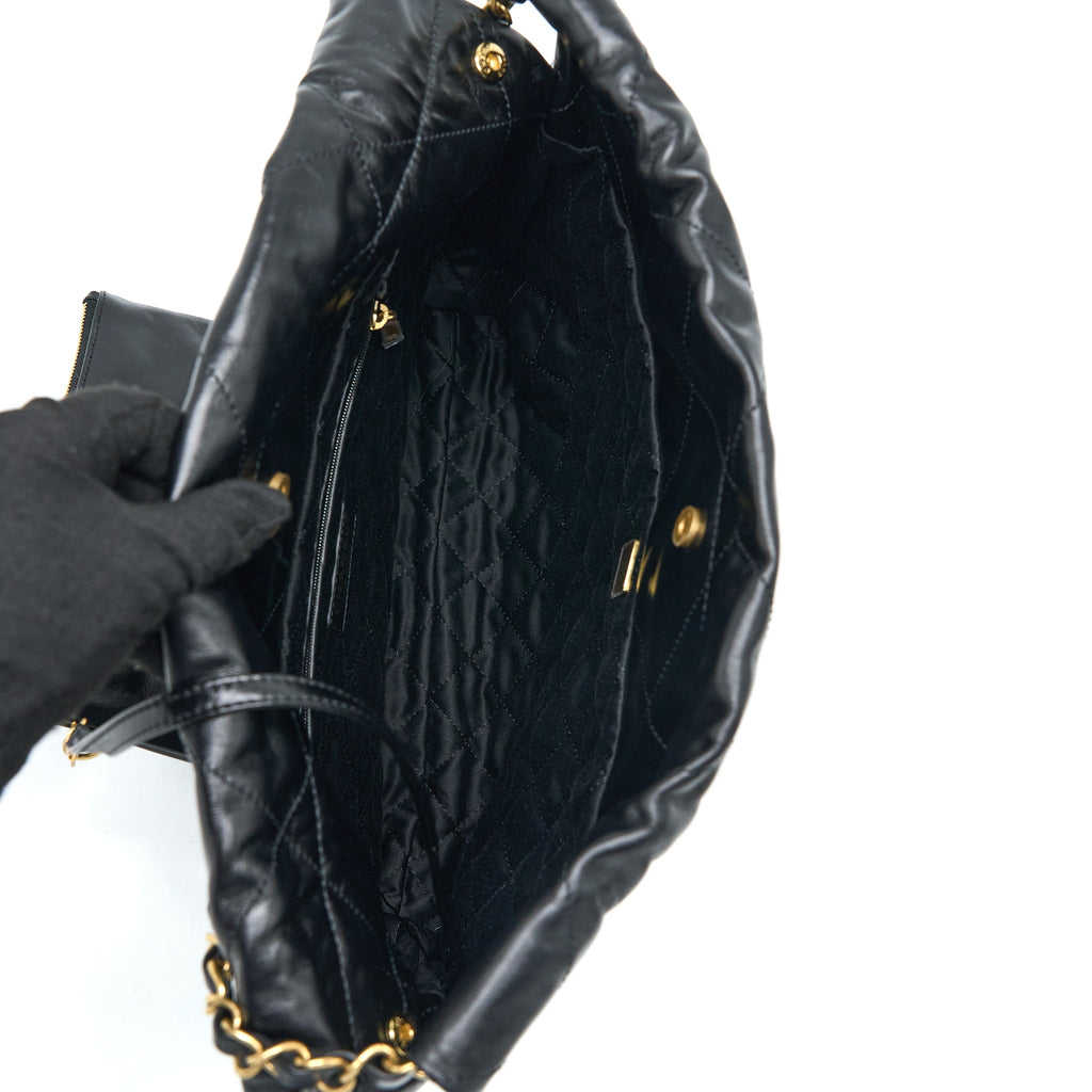 chanel-small-22-bag-calfskin-black-ghw-microchip
