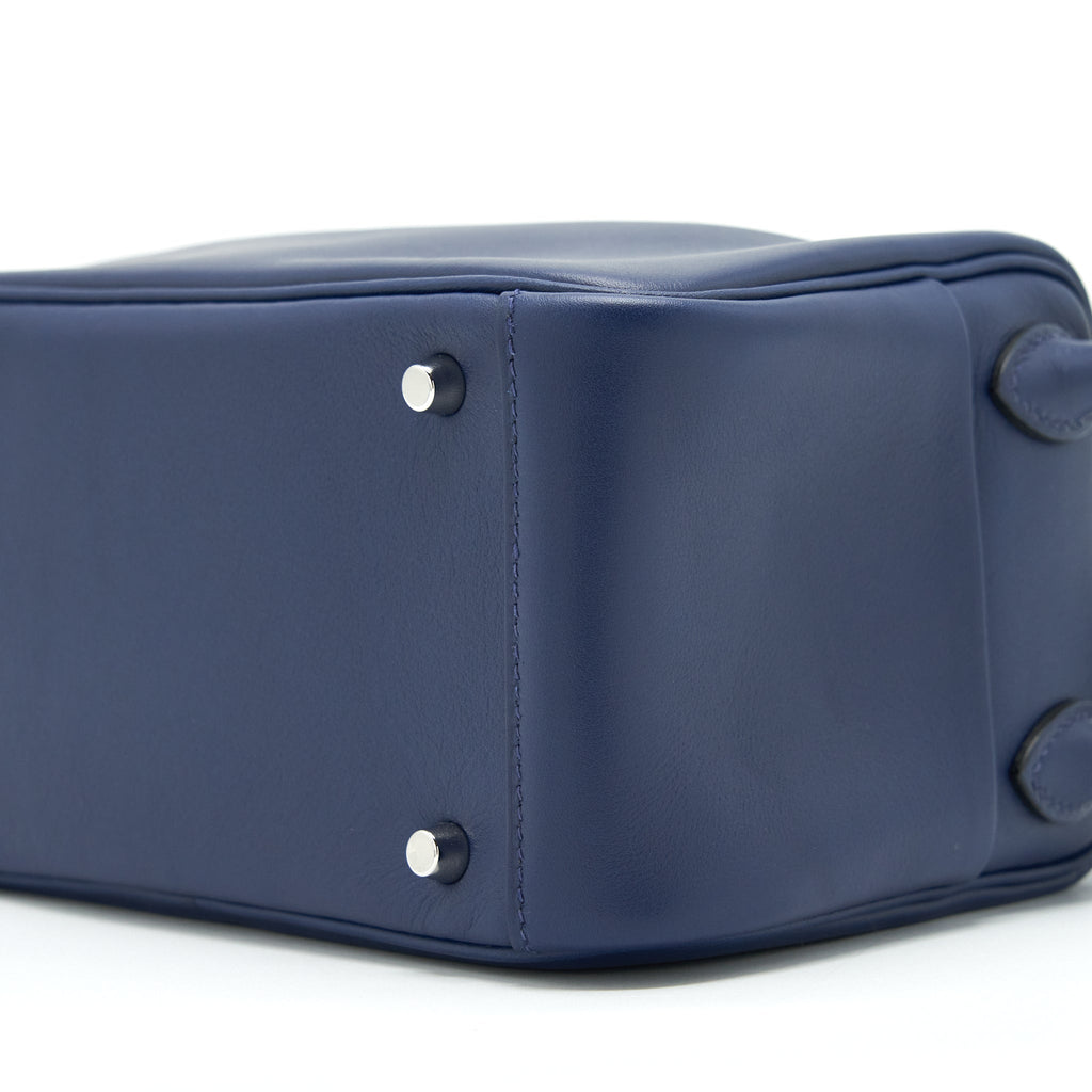 hermes-mini-lindy-swift-navy-bleu-frida-shw-stamp-z-1