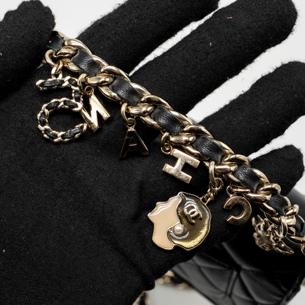 chanel-coco-charm-wallet-on-chain-lambskin-black-lghw-1
