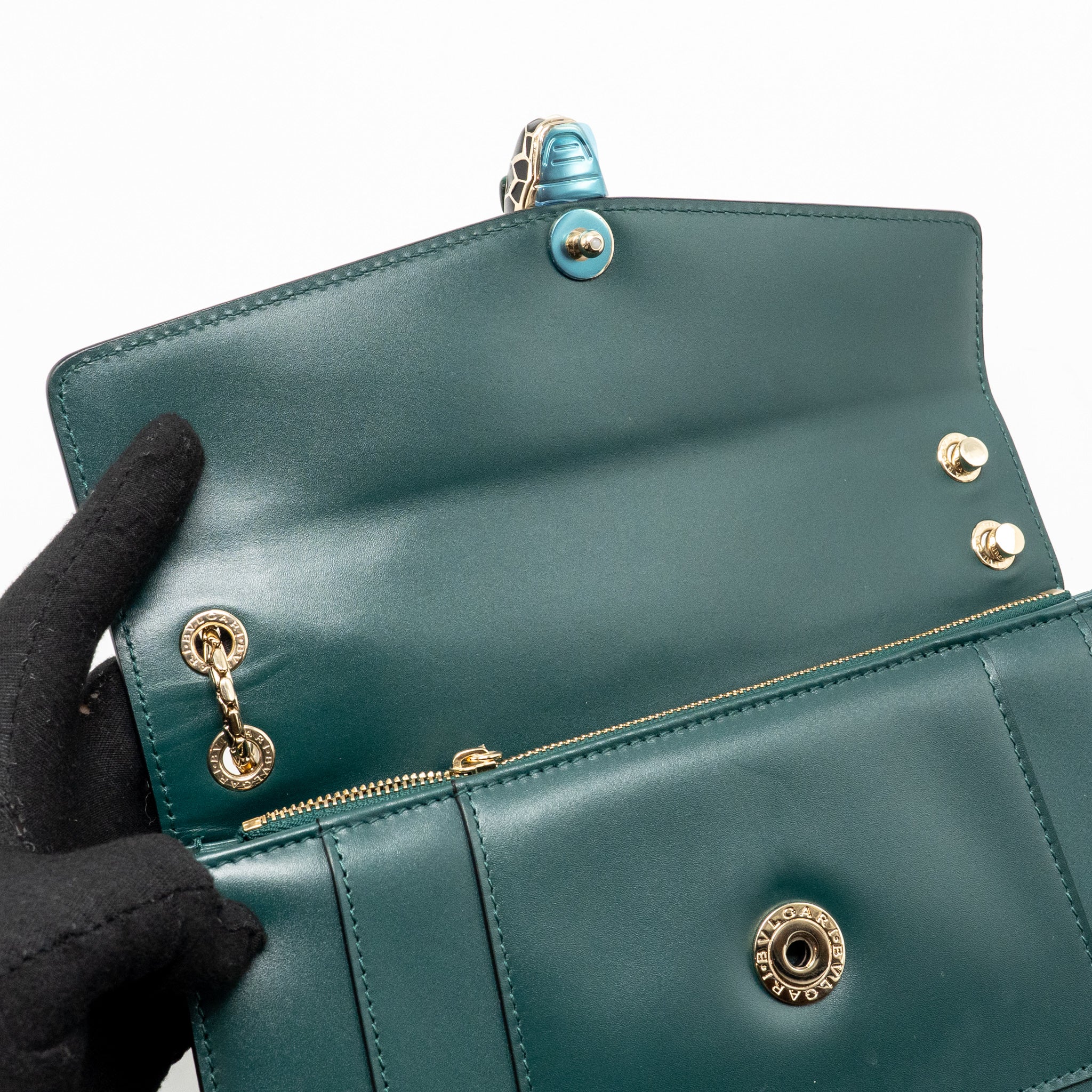 bvlgari-serpenti-forever-flap-bag-calfskin-green-lghw-copy
