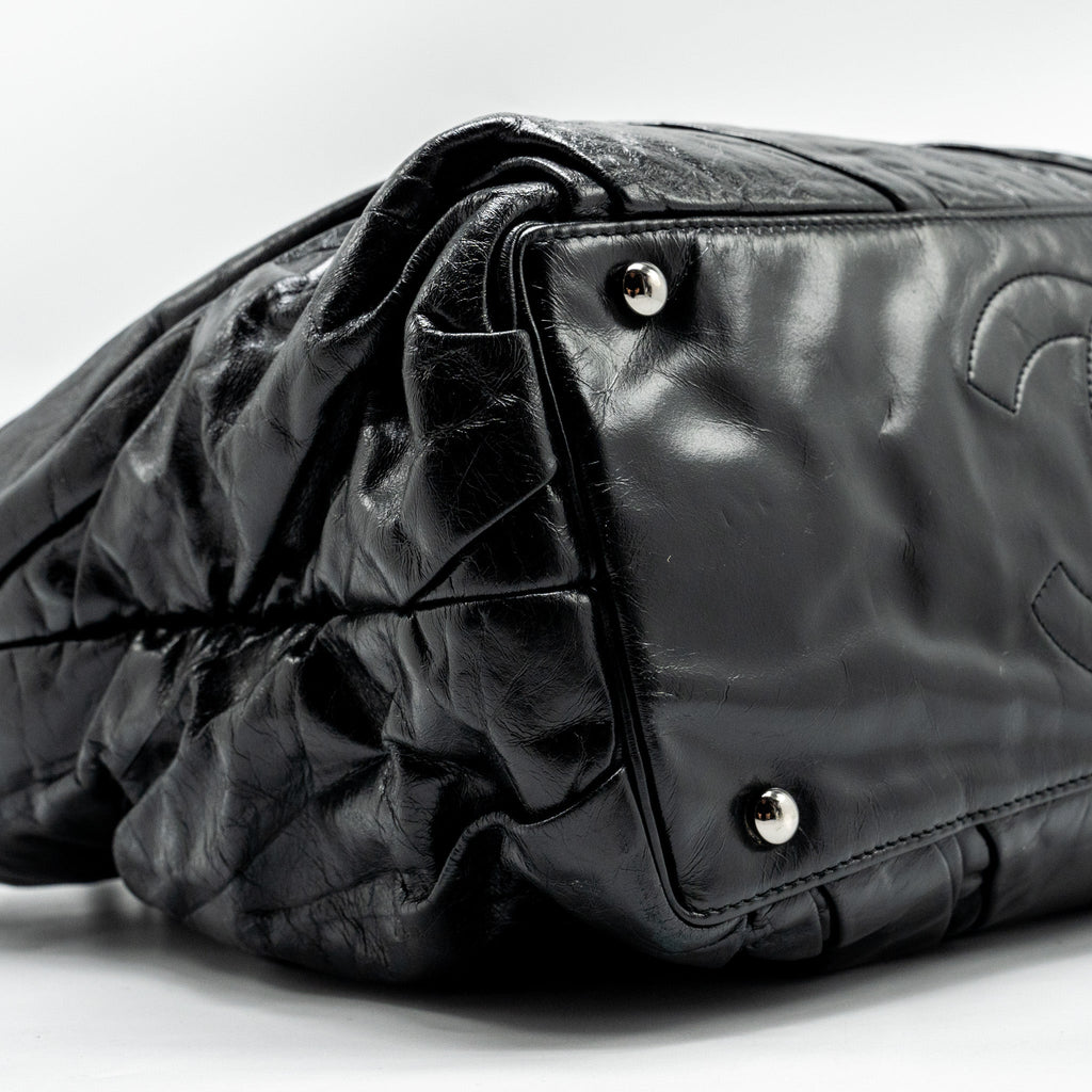 chanel-tote-bag-black