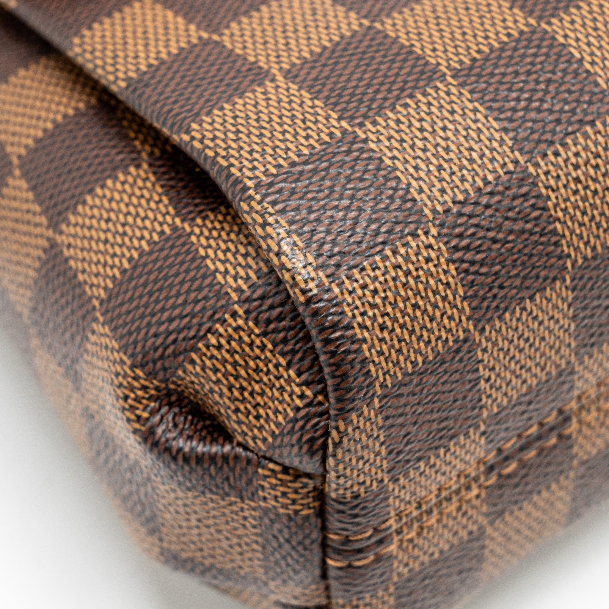 louis-vuitton-croisette-damier-ebene-ghw-3