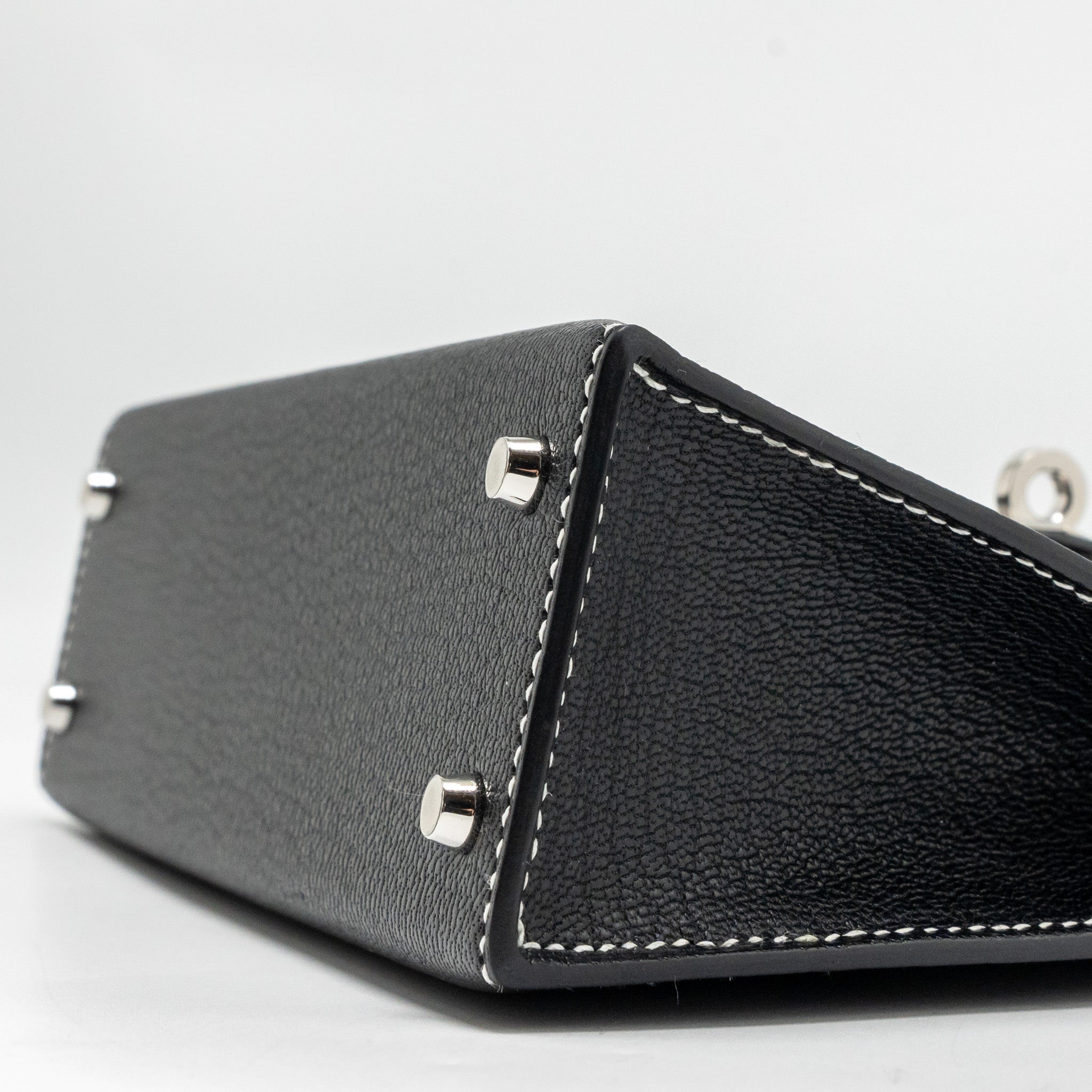 hermes-mini-kelly-ii-special-order-chevre-mysore-black-gris-perle-shw-stamp-w