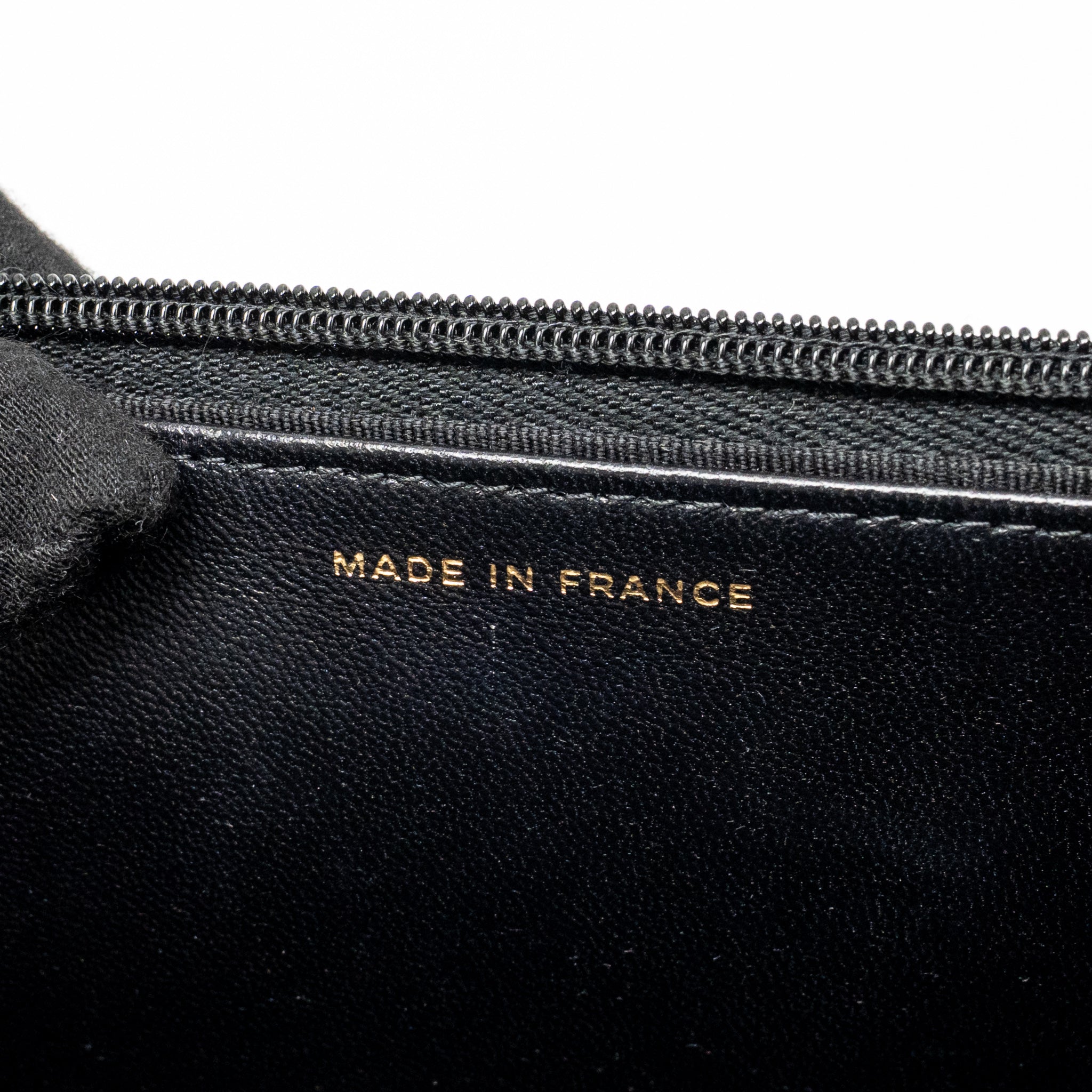 chanel-coco-charm-wallet-on-chain-lambskin-black-lghw-1