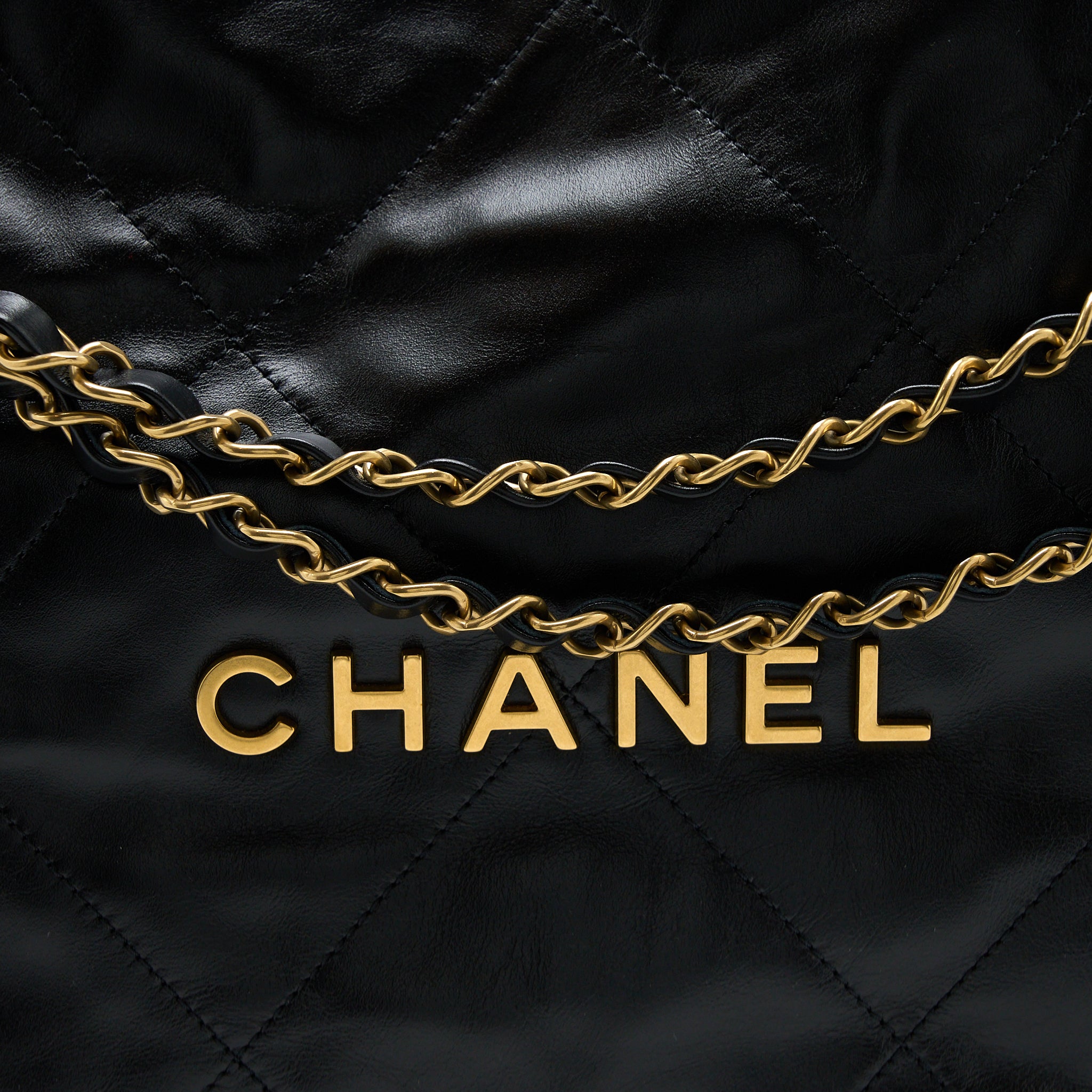 chanel-small-22-bag-calfskin-black-ghw-microchip