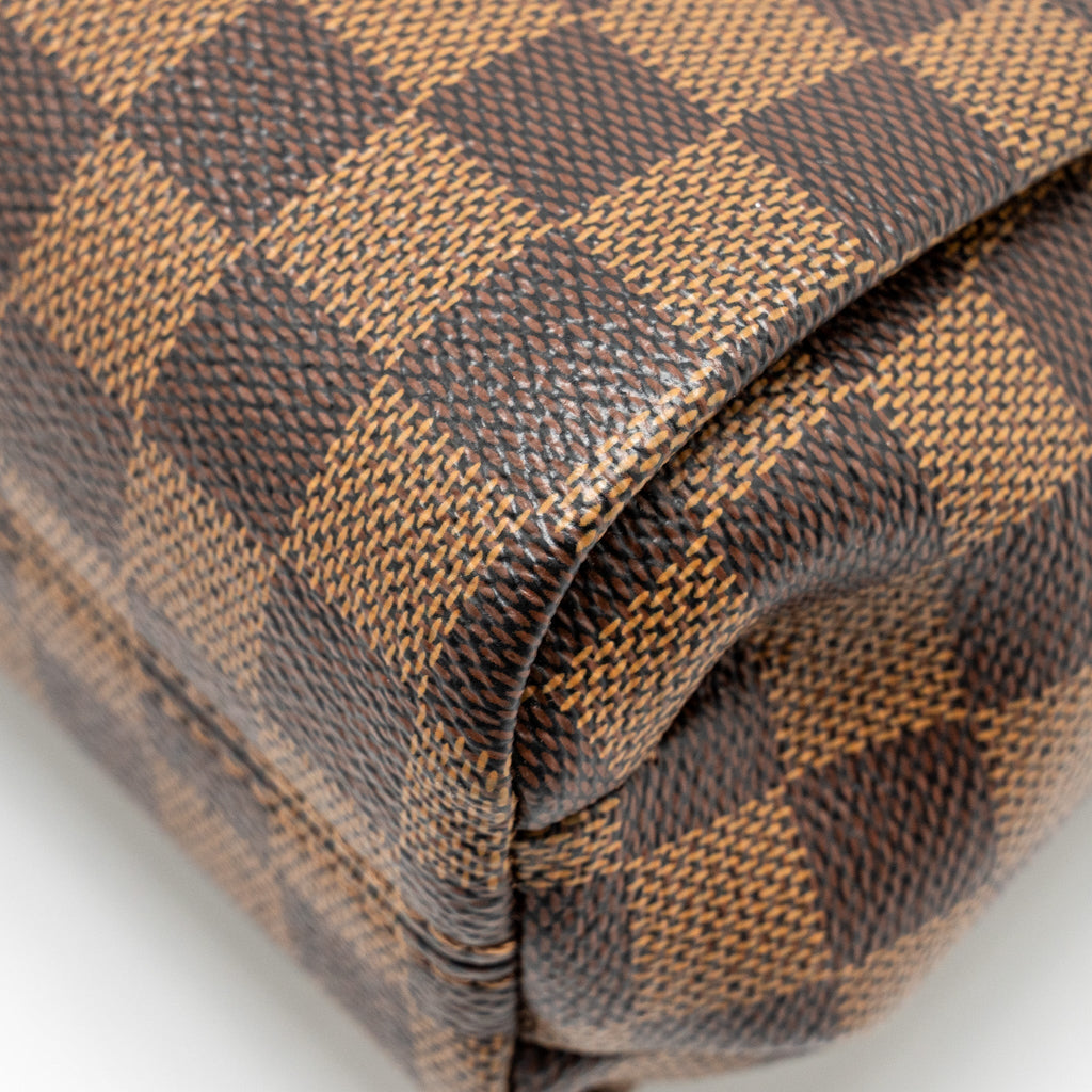 louis-vuitton-croisette-damier-ebene-ghw-3