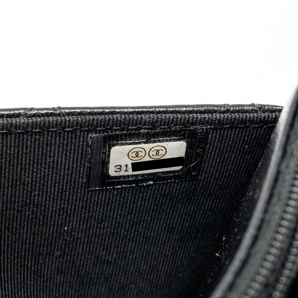 chanel-coco-charm-wallet-on-chain-lambskin-black-lghw-1
