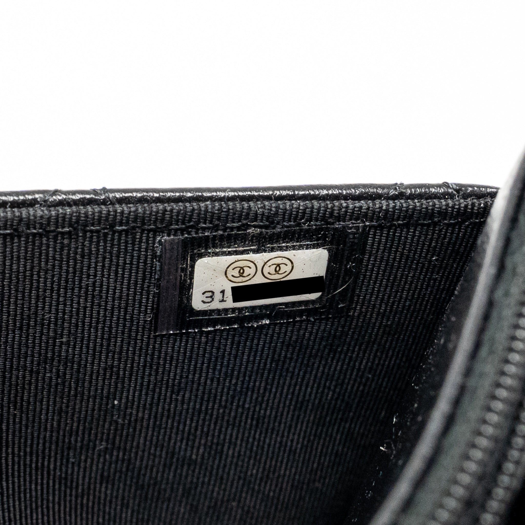 chanel-coco-charm-wallet-on-chain-lambskin-black-lghw-1