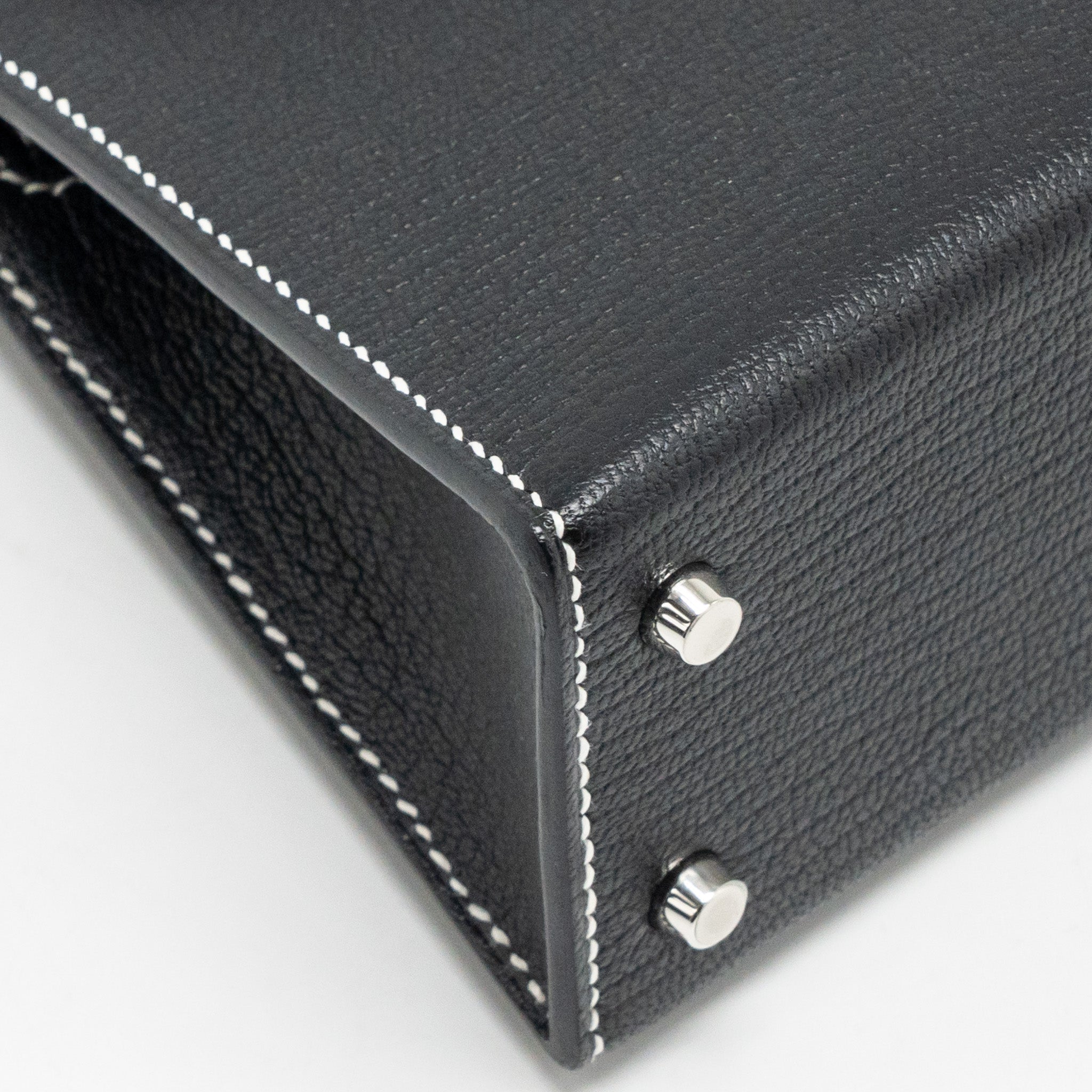 hermes-mini-kelly-ii-special-order-chevre-mysore-black-gris-perle-shw-stamp-w