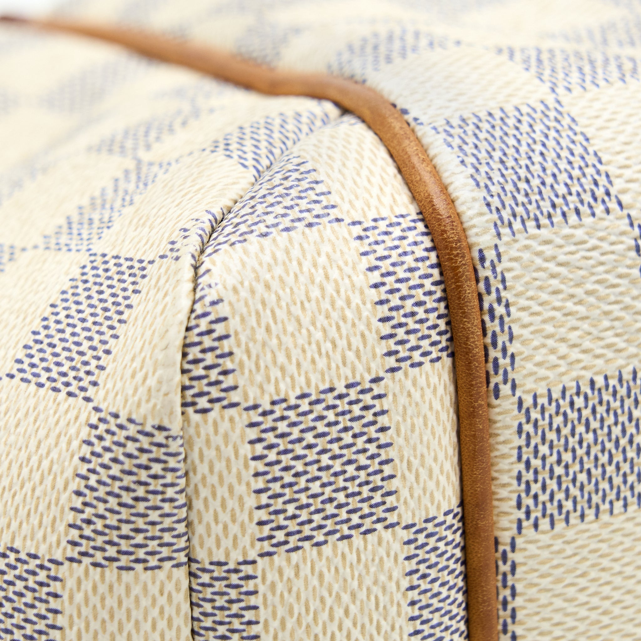 louis-vuitton-totally-mm-damier-azur-ghw