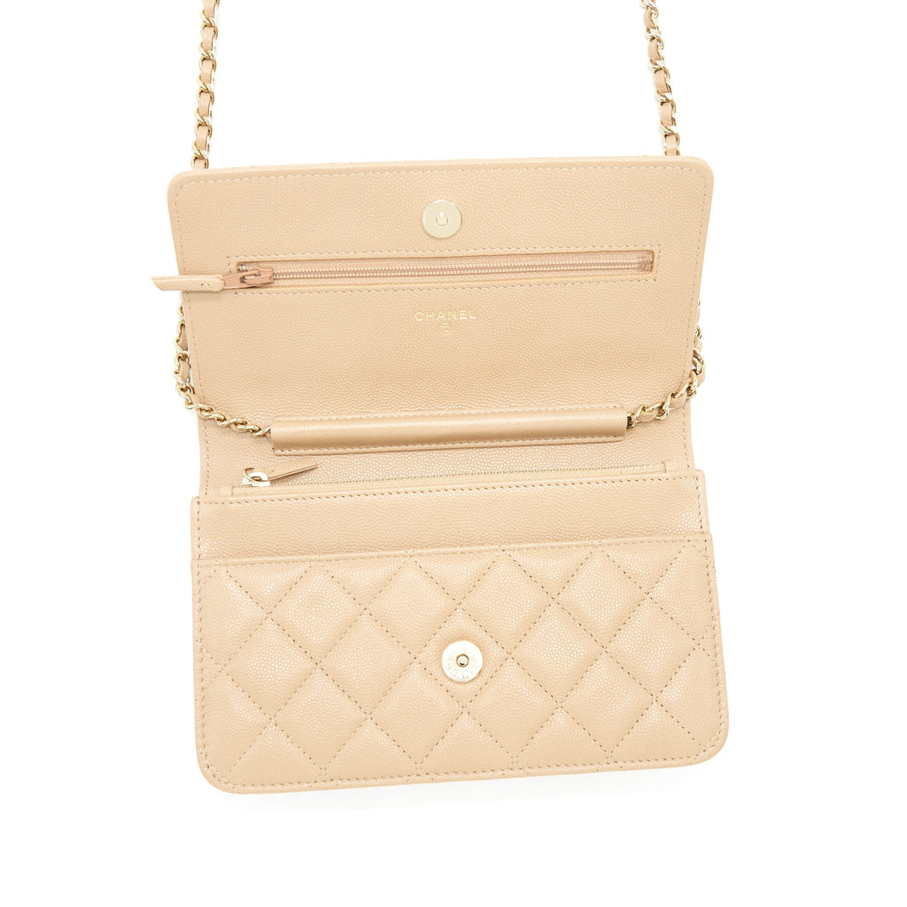 chanel-22s-detailed-logo-wallet-on-chain-caviar-dark-beige-with-lghw-microchip