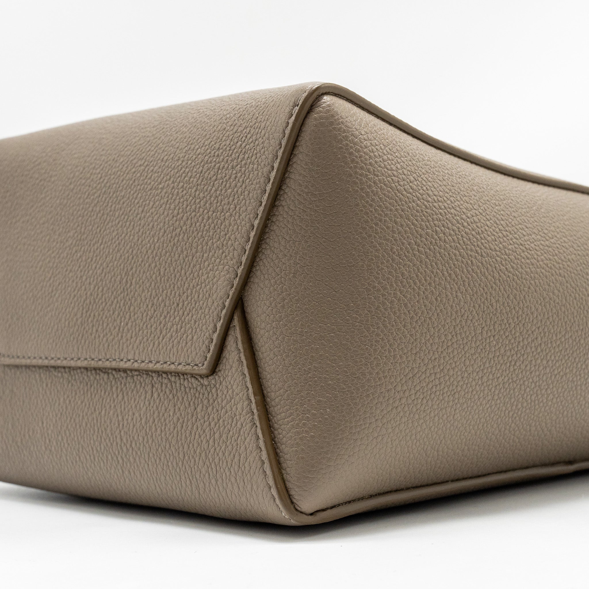 celine-sangle-bucket-bag-calfskin-grey-ghw-1