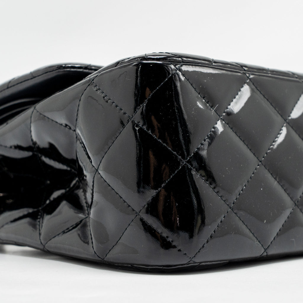 chanel-jumbo-classic-double-flap-bag-patent-black-shw-2