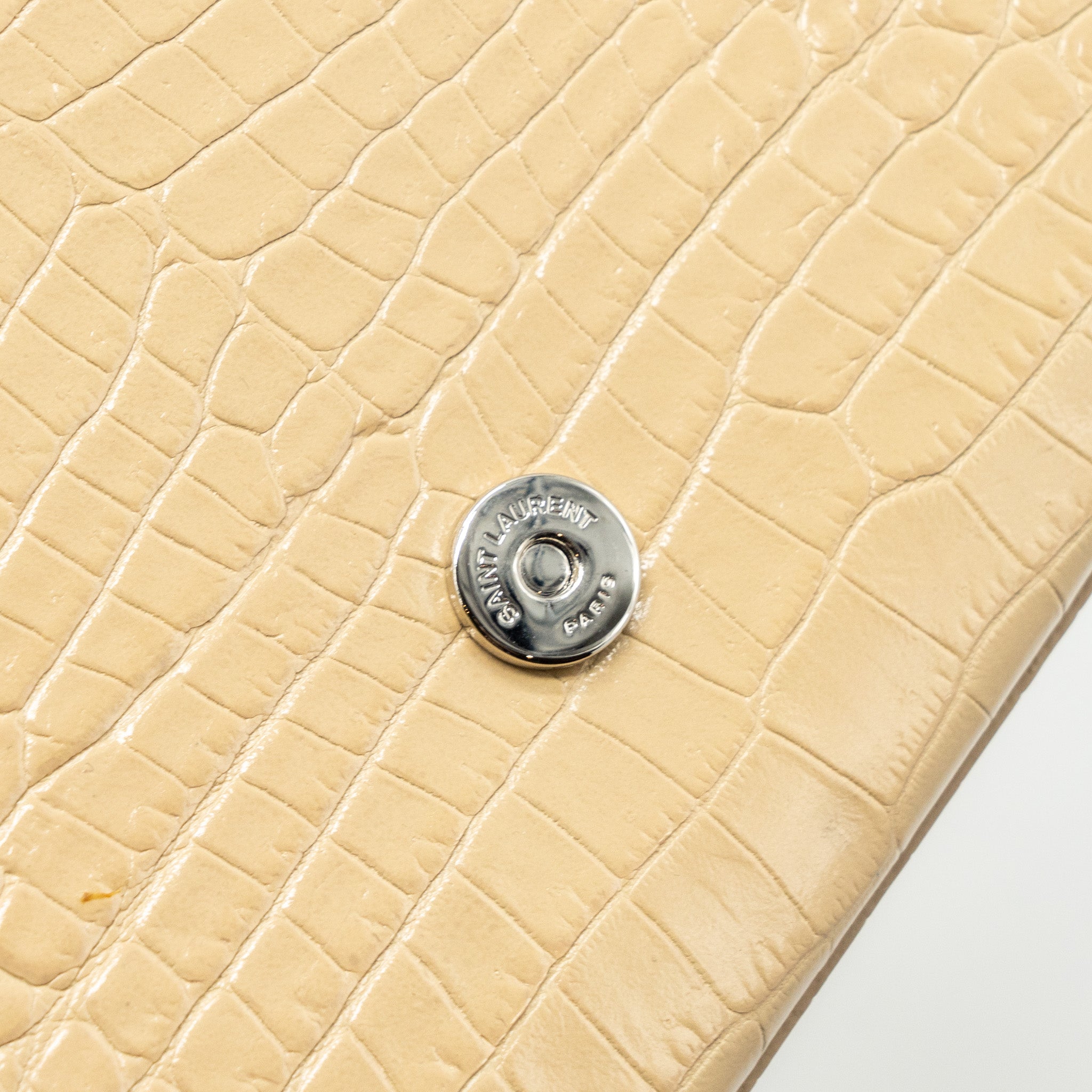 saint-laurent-kate-clutch-croc-embossed-leather-beige-shw
