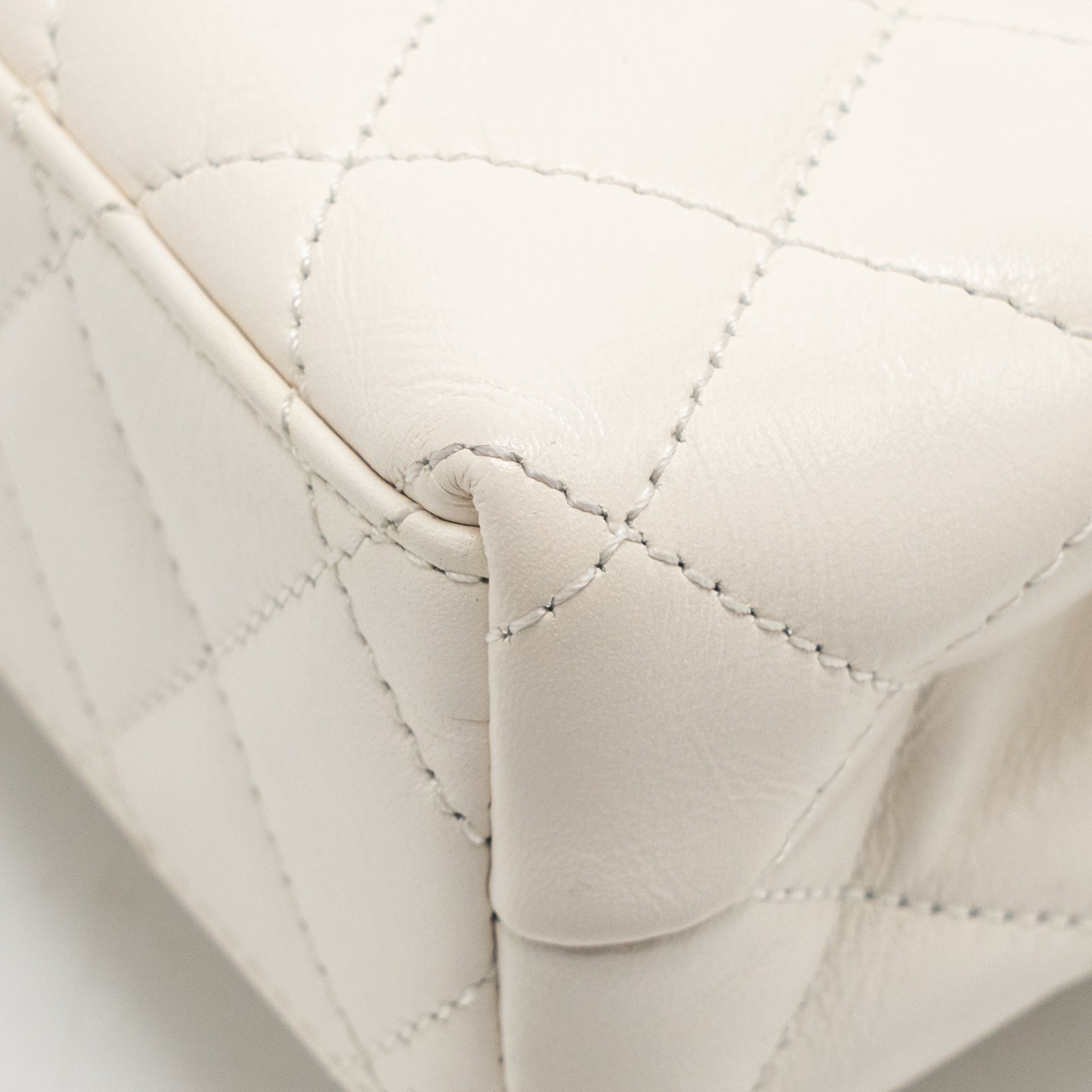 chanel-mini-kelly-shopping-tote-bag-calfskin-white-ghw-microchip