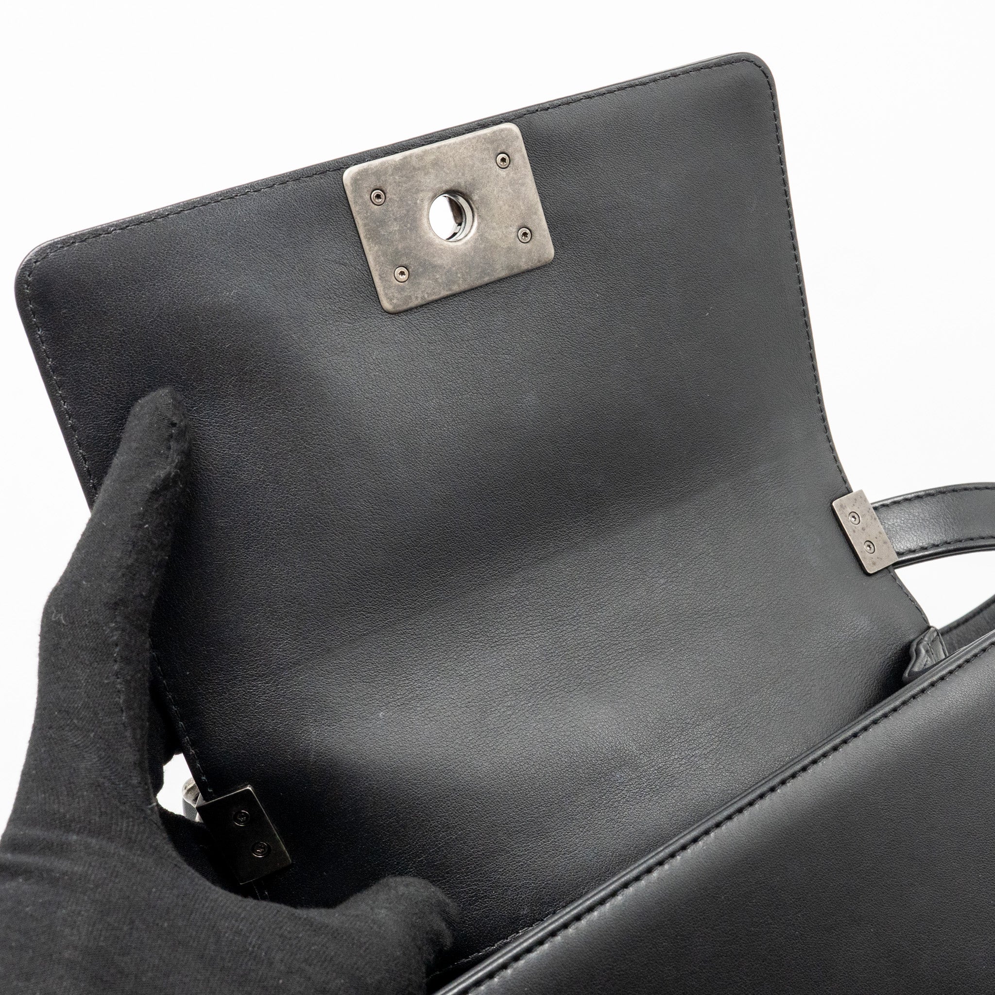 chanel-small-boy-bag-calfskin-black-shw