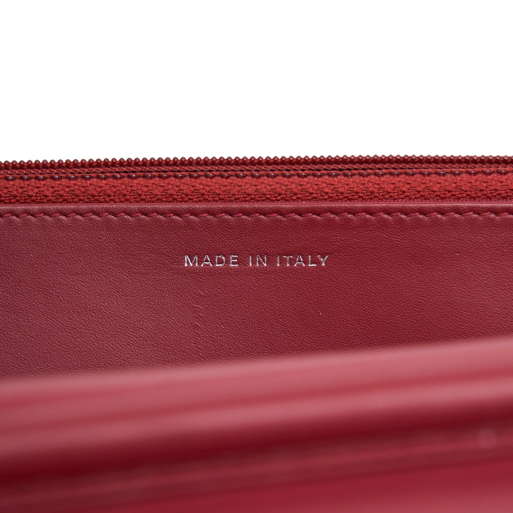 chanel-wallet-on-chain-patent-leather-red-shw