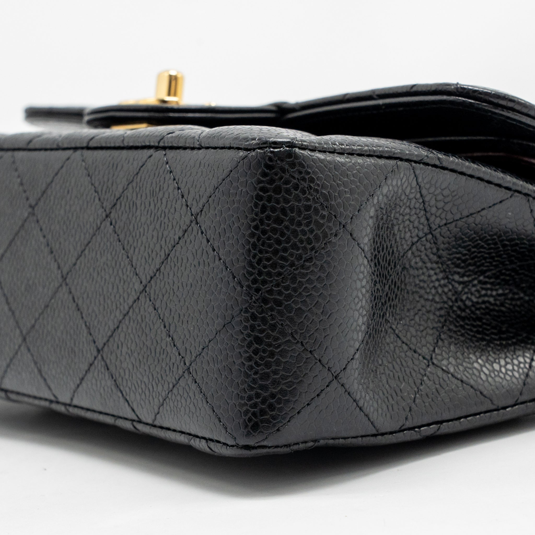 chanel-cf-black