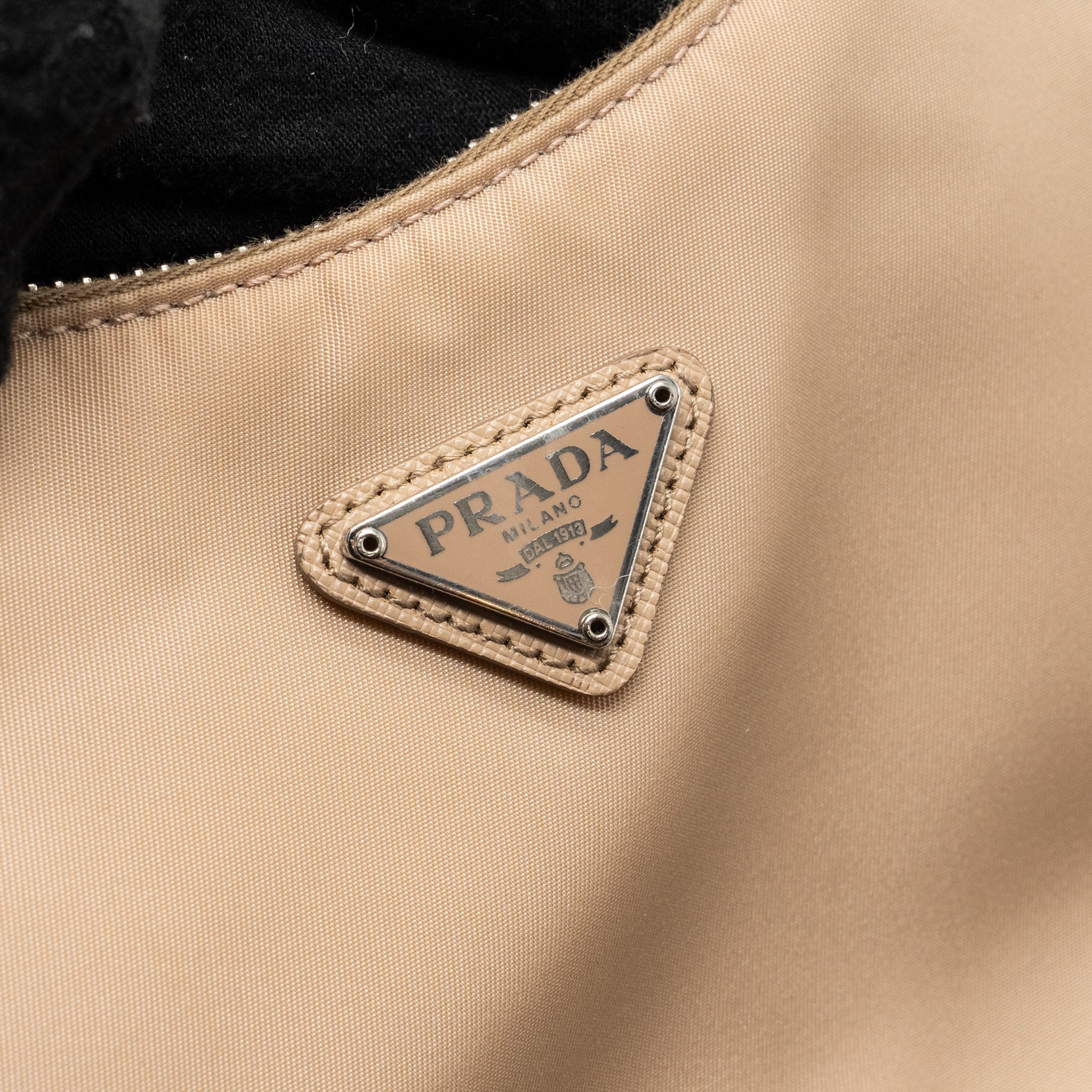 prada-reedition-2005-shoulder-bag-re-nylon-beige-shw