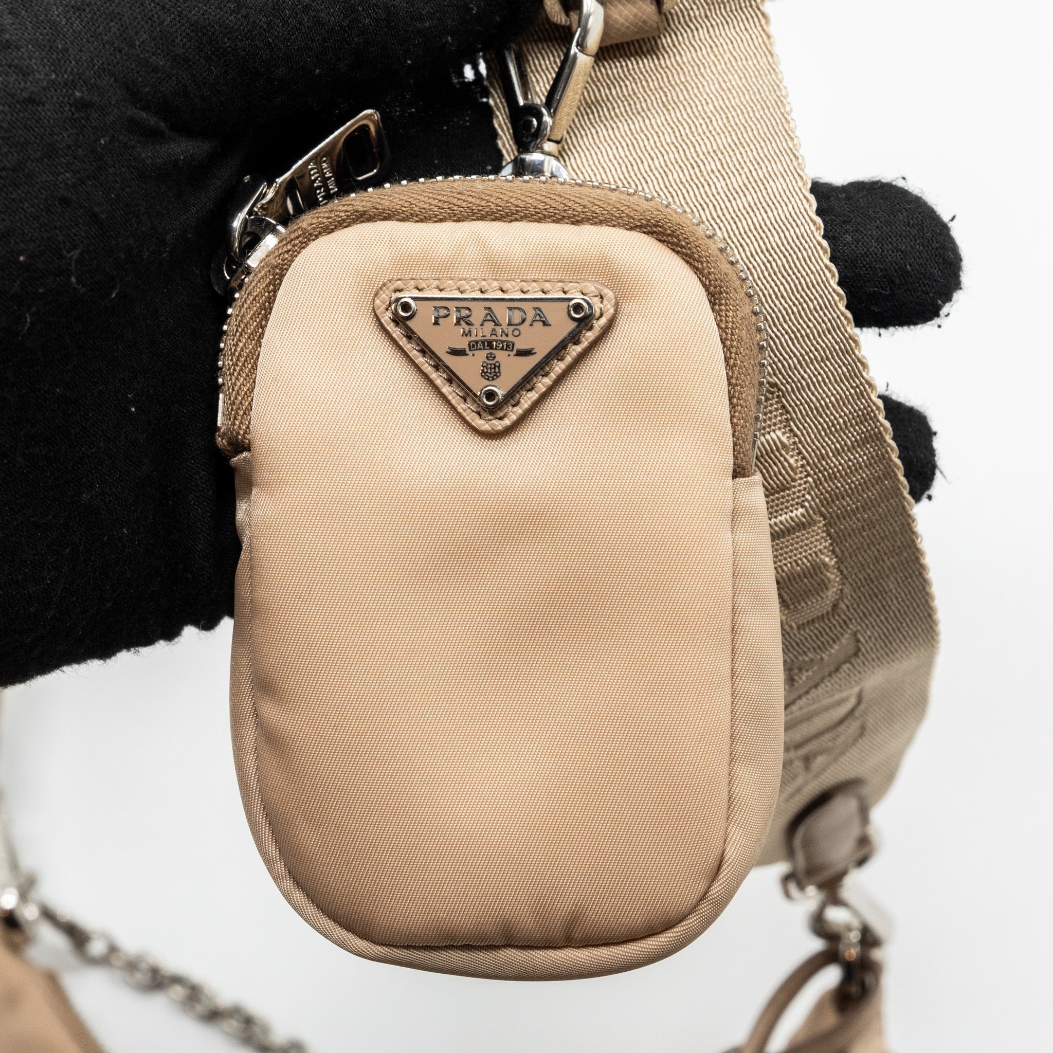 prada-reedition-2005-shoulder-bag-re-nylon-beige-shw